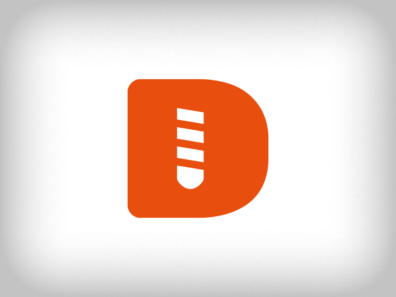 Oranssi tausta, jossa valkoinen kirjain 'D' ja sisällä kolmitoista valkoista viivaa ja palanen muurahaista.