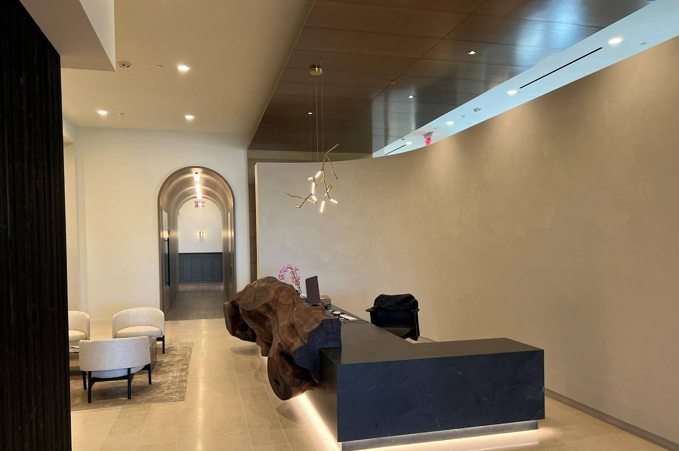 Canopy Managment Confidential Client - Wit 3.png