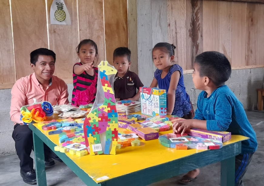 Bilingual Early Literacy Program: Growing Three Years Strong