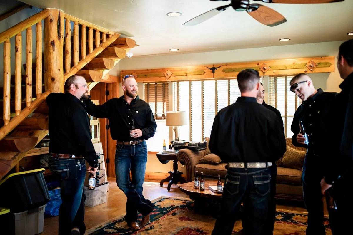 Great Room Grooms South Side