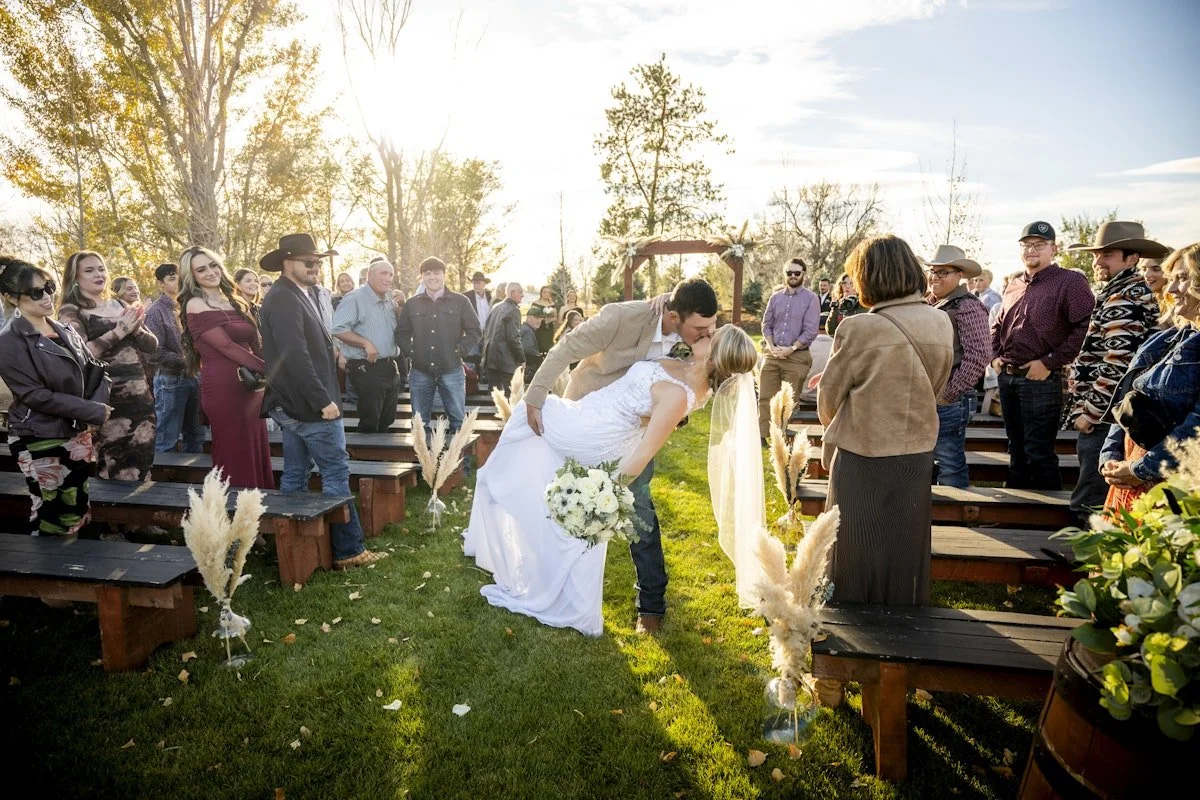 AbbyandWyatt_00380 (1).jpg