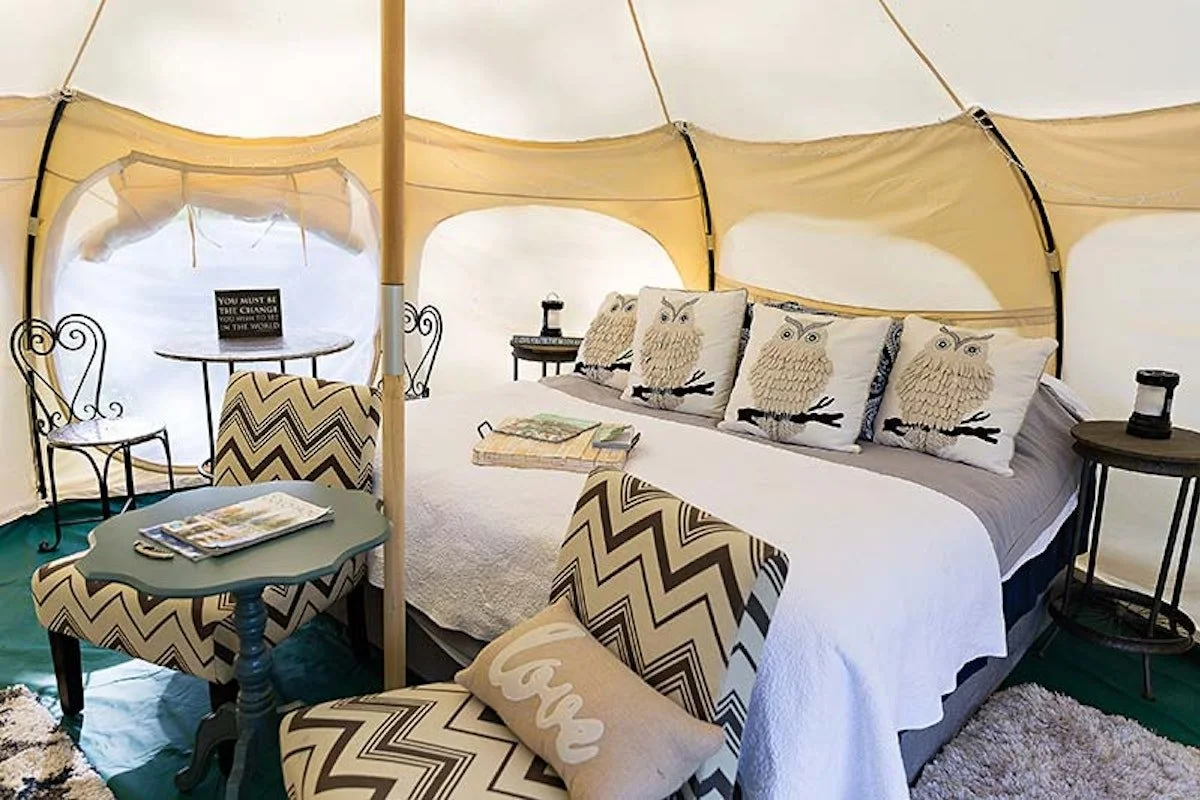 24 RFR Yurts Interior.jpg