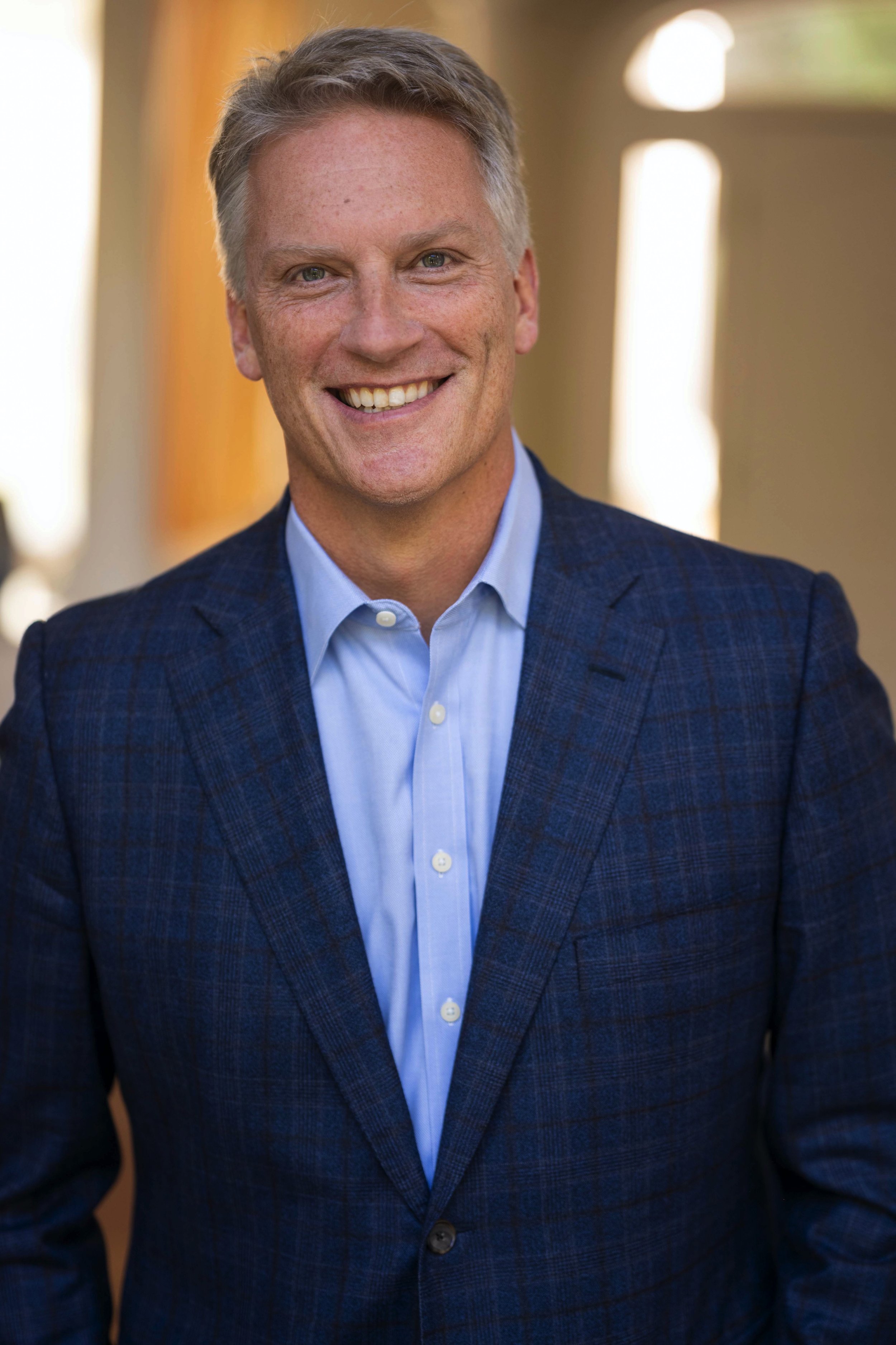 Dr. Kevin Ban is a keynote speaker who covers topics including Health & Wellness, Innovation, Leadership, Mental Health, Resilience, and Social Justice through compassionate, community-centered healthcare leadership.