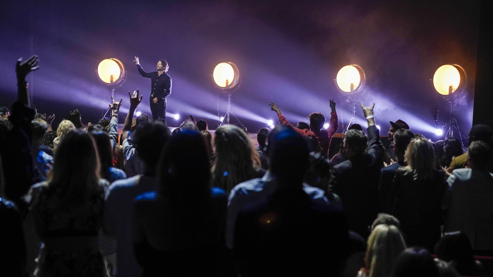 Keynote Topic: Change your Story. Change your Life.