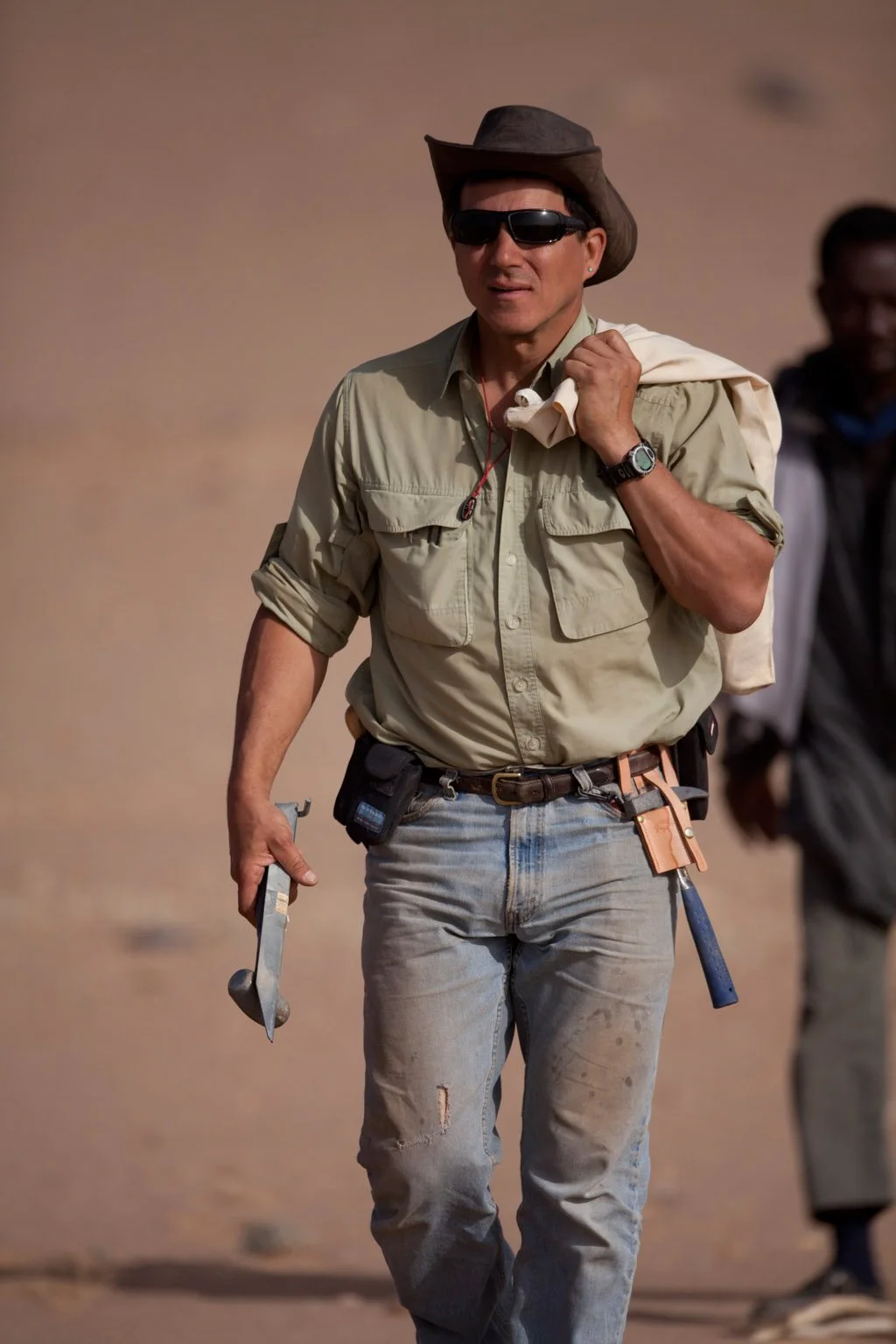 Paul Sereno keynote speaker on science, exploration, conservation, and dinosaur discovery