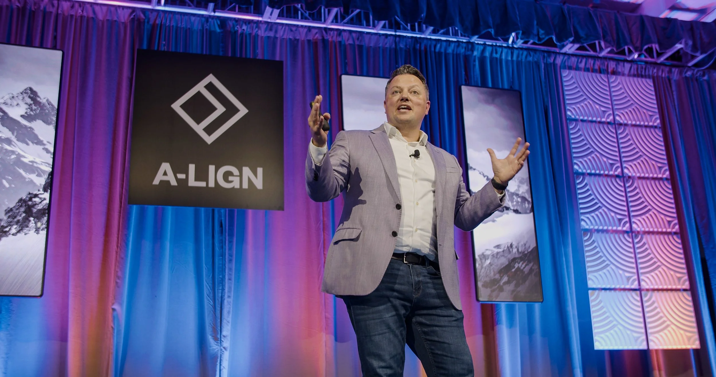 Keynote topic: Connectable: How to Strengthen Team Connection in the New Era of Work