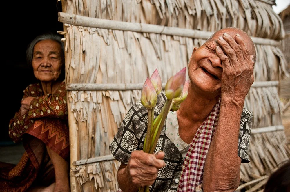 Available Light keynote speaking topic from Annie Griffiths