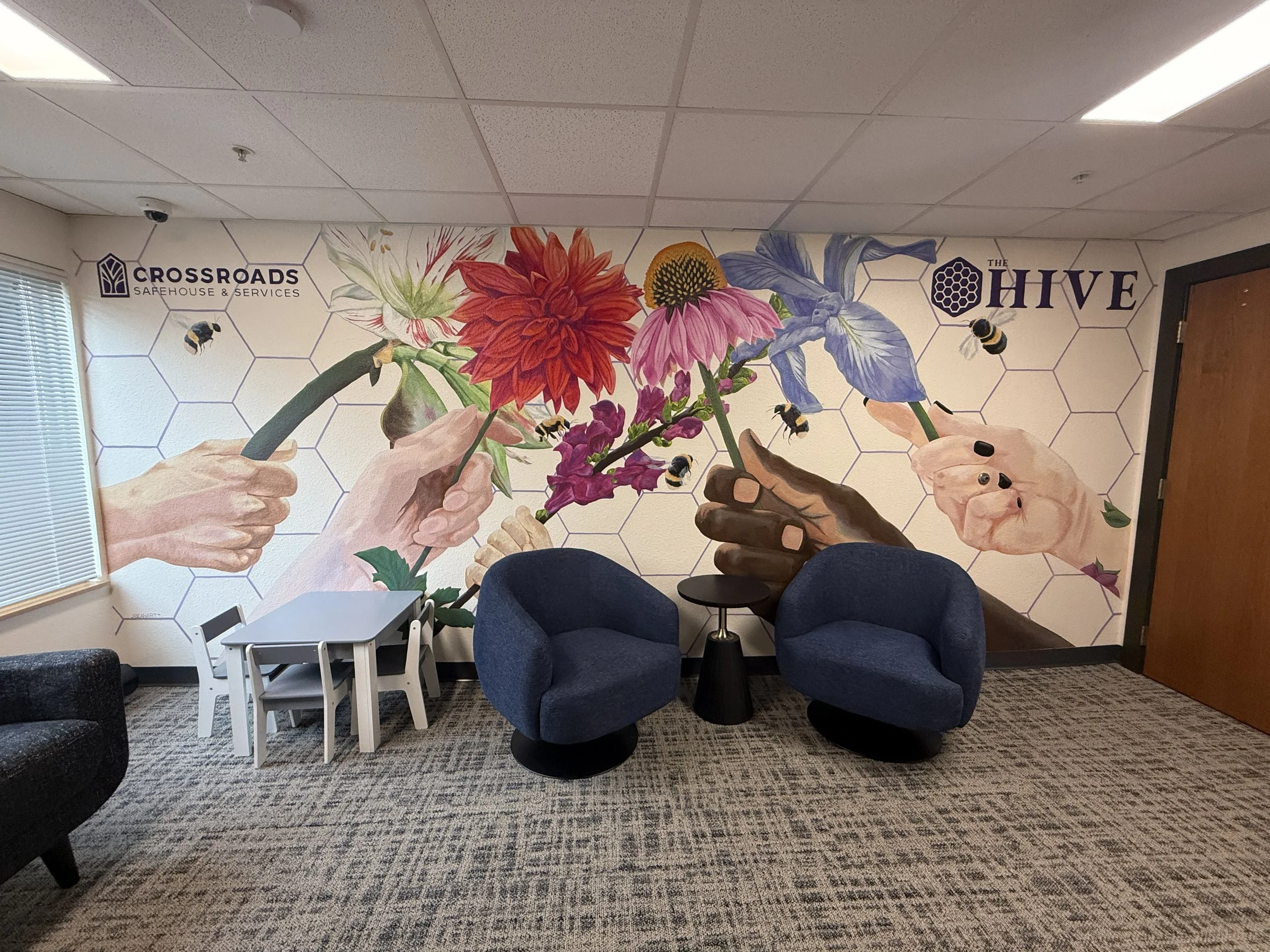 Crossroads Safehouse & Services mural for The HIVE