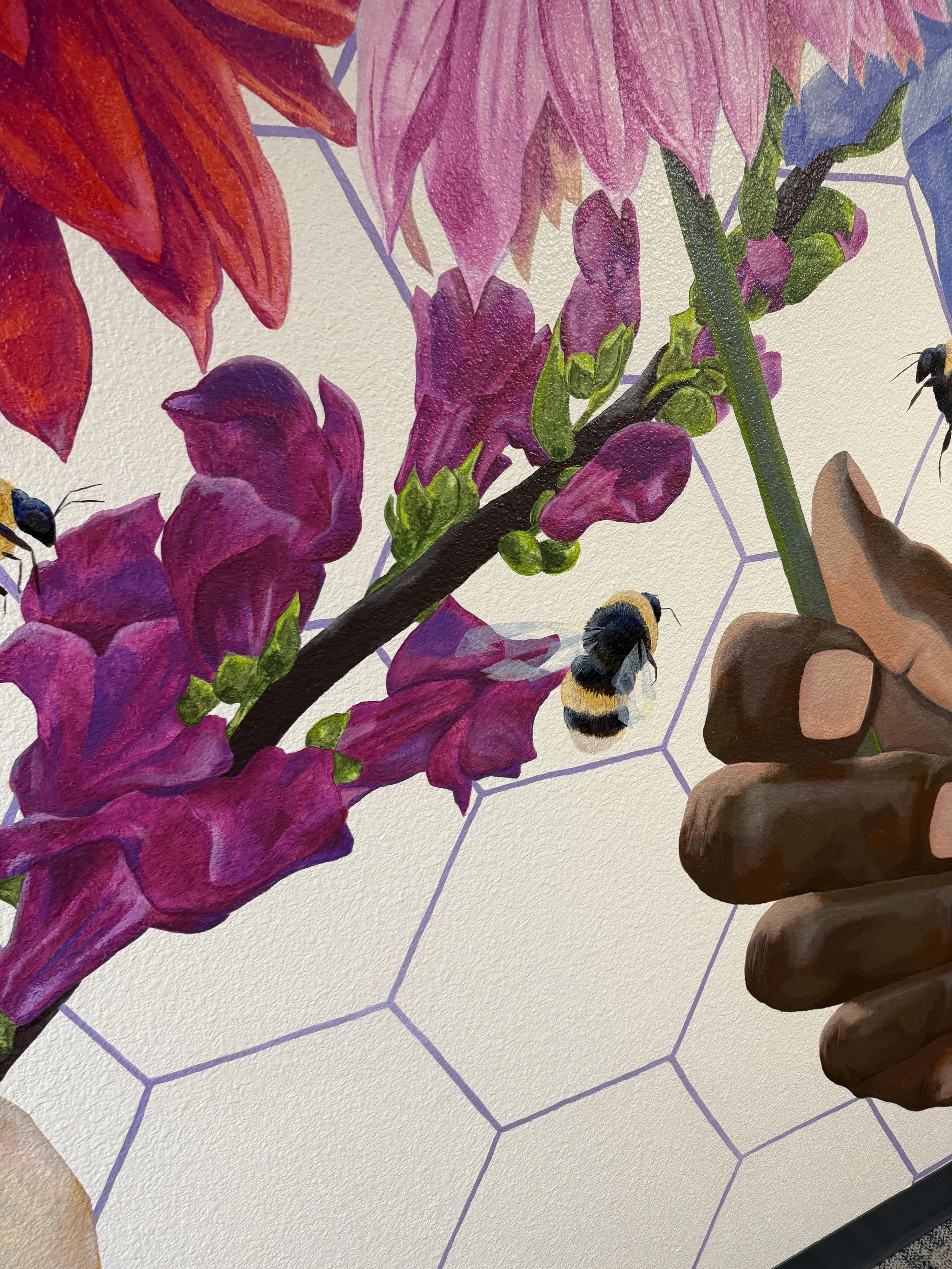 Detail photo of Crossroads Safehouse & Services mural for The HIVE