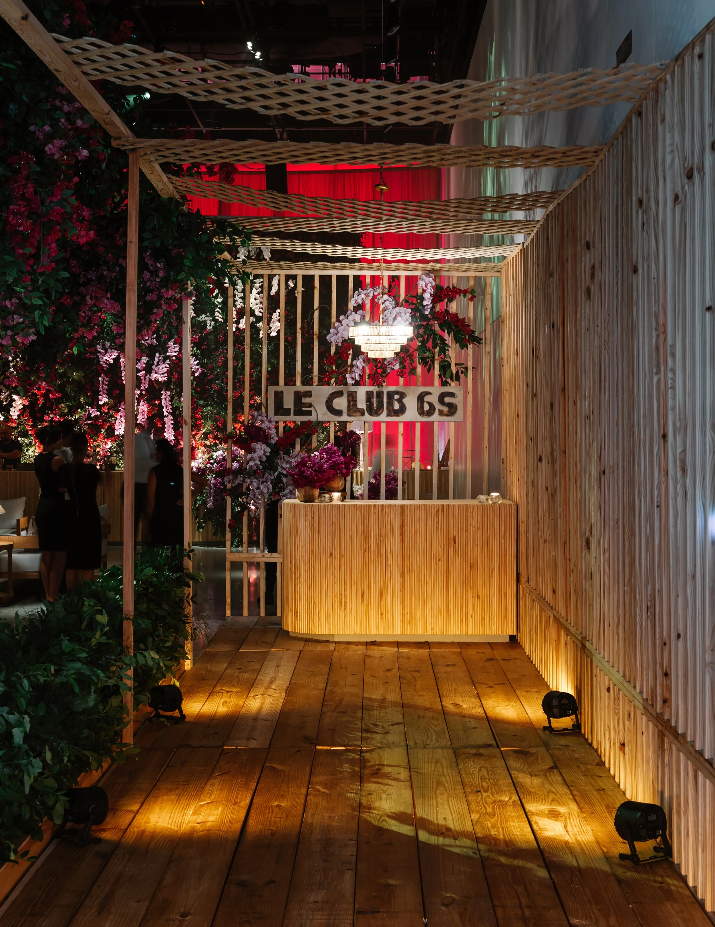 LE CLUB 65
