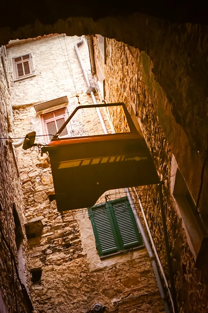 Port'Ape - Blick nach oben
