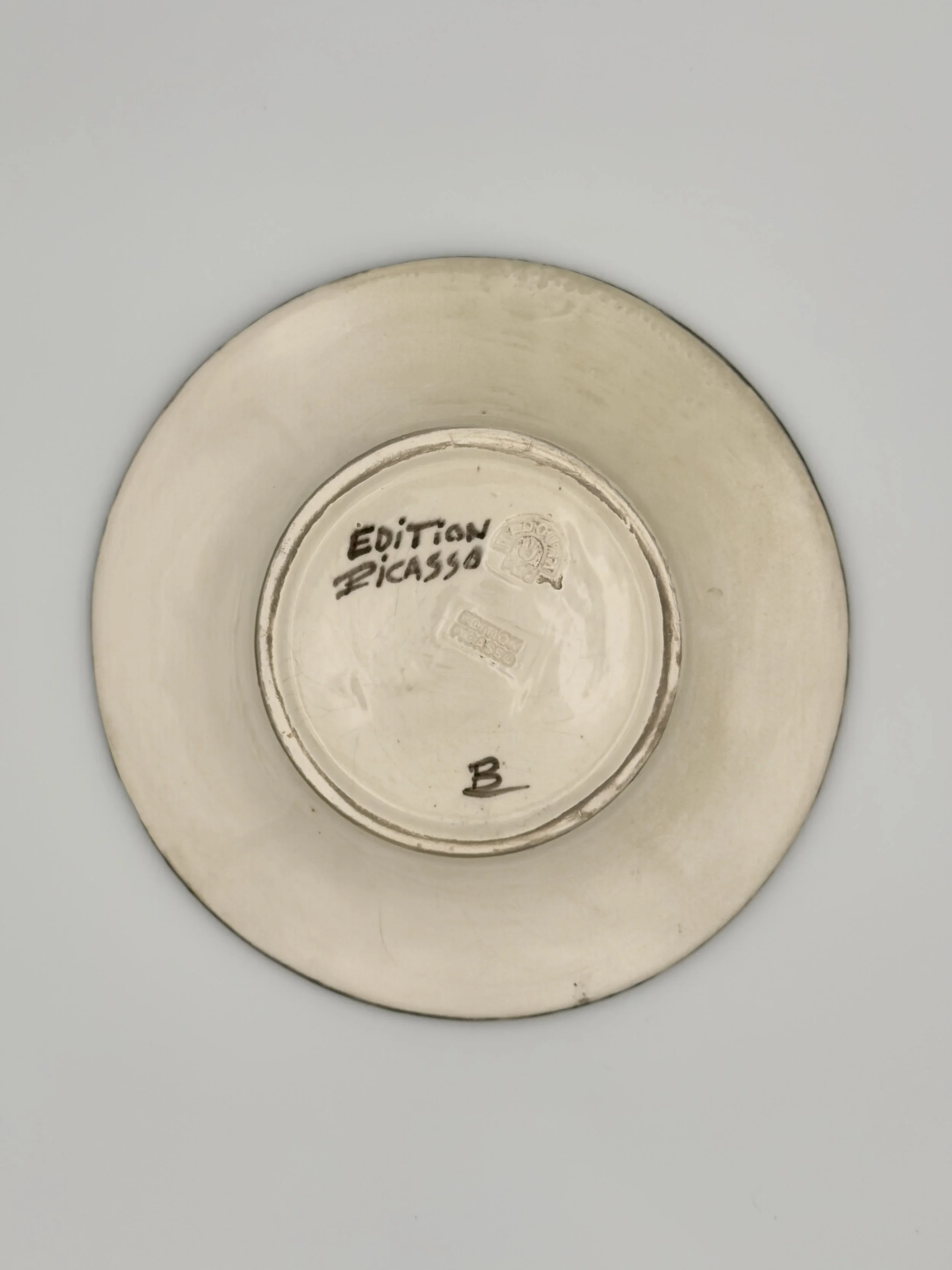 A.R. 37 - Visage Noir - Reverse.jpeg