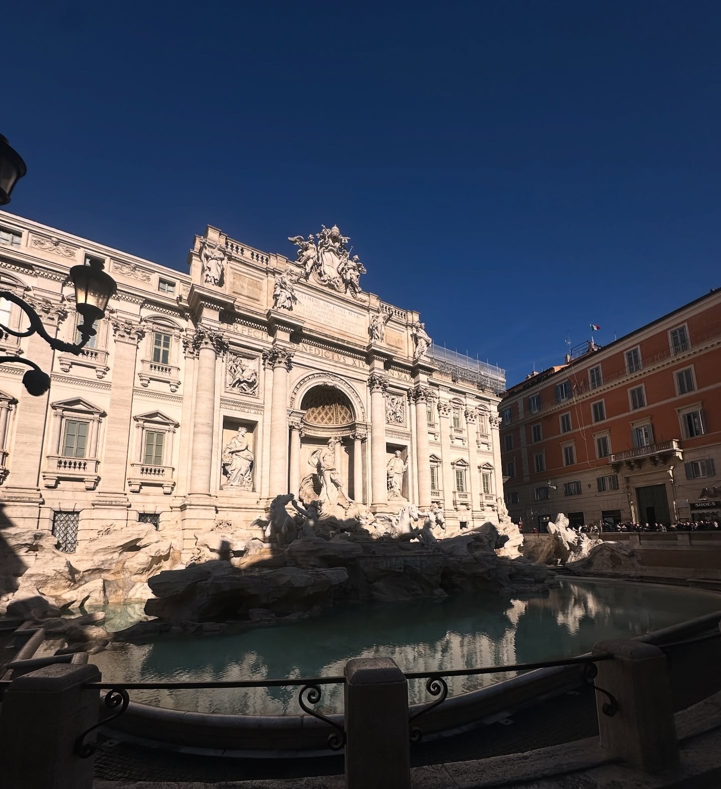 Photo-dump from Rome trip: Powered by cacio e pepe, tiramisu, suppli and mediterranean sunshine. 🇮🇹❤️🍝🍰☀️🥰

#rome #italy #minivacay #ciaoitalia #arrivederci