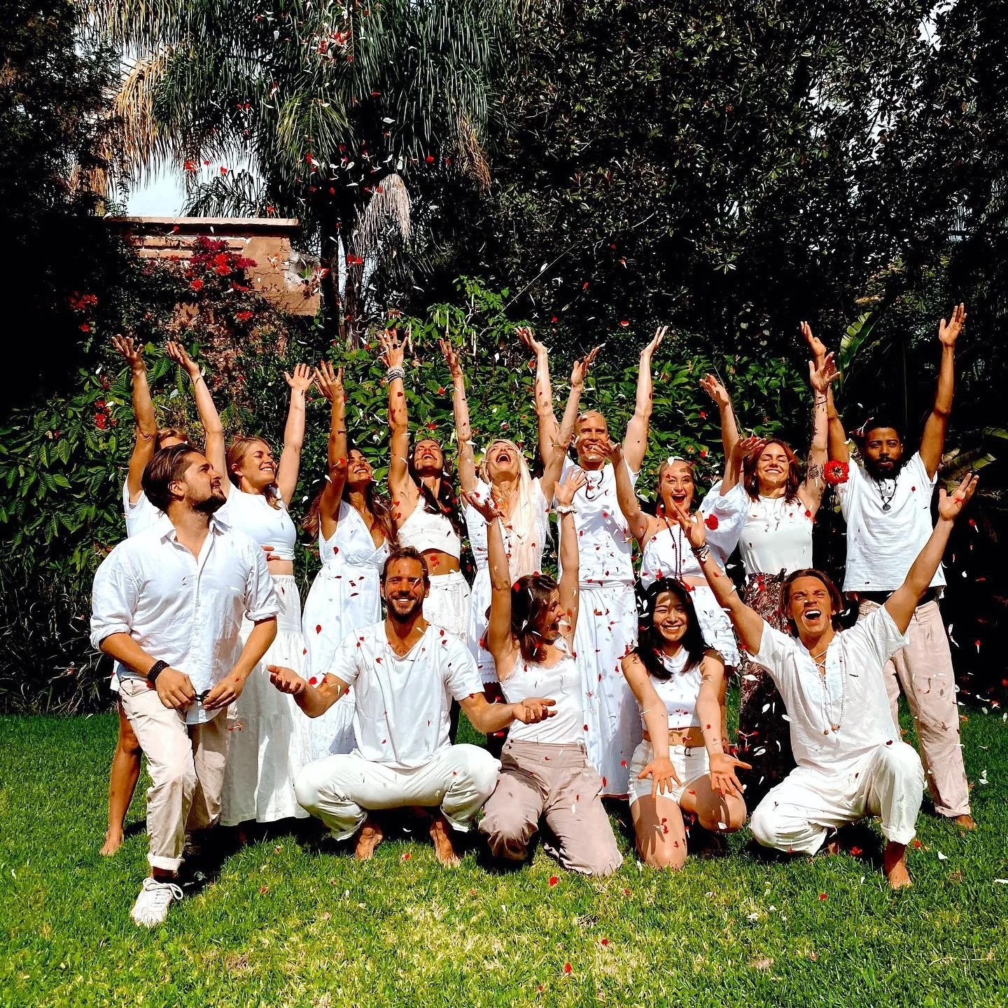 Monica's 200 hr YTT group in Mexico