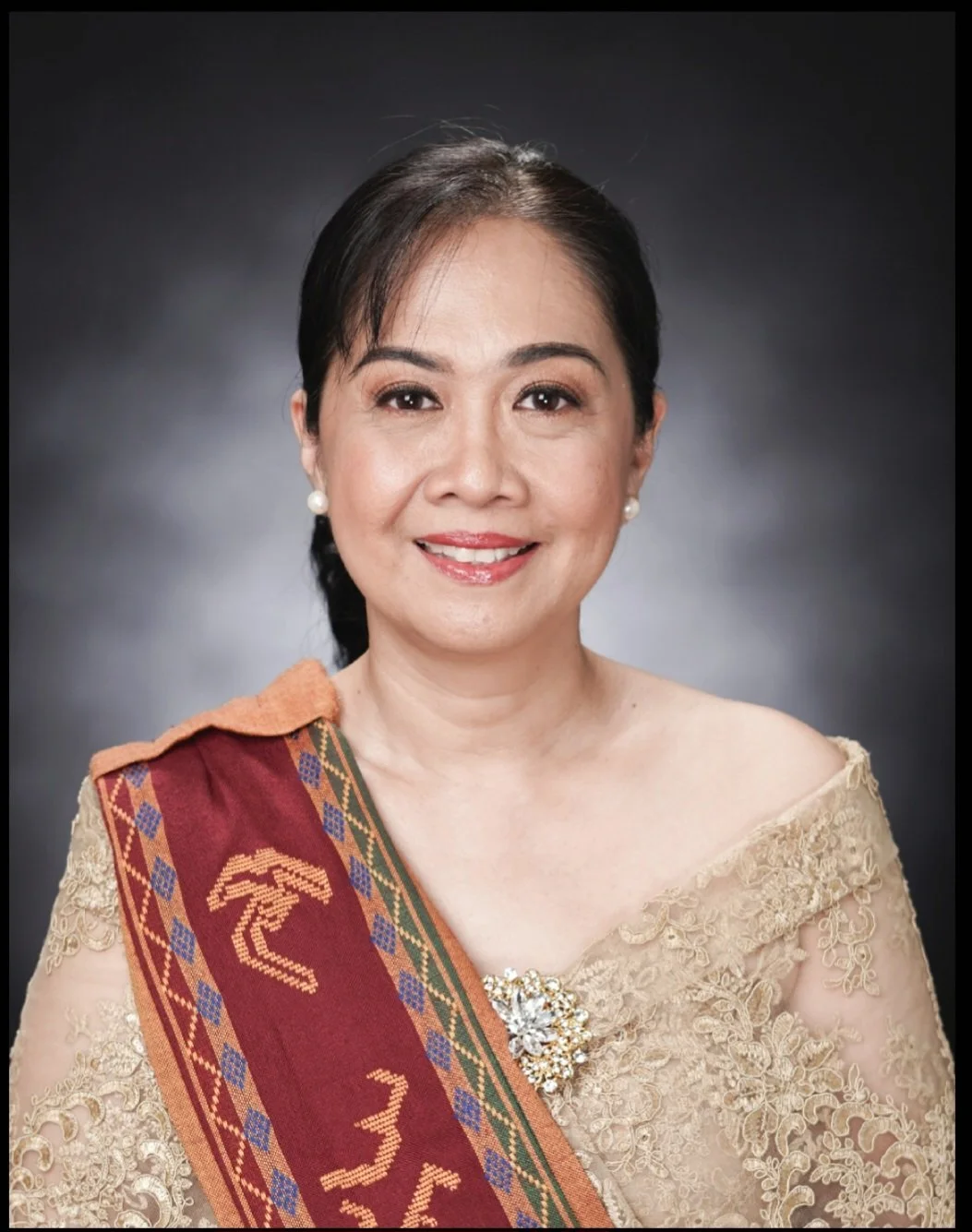Dr. Julia Parl Arroyo