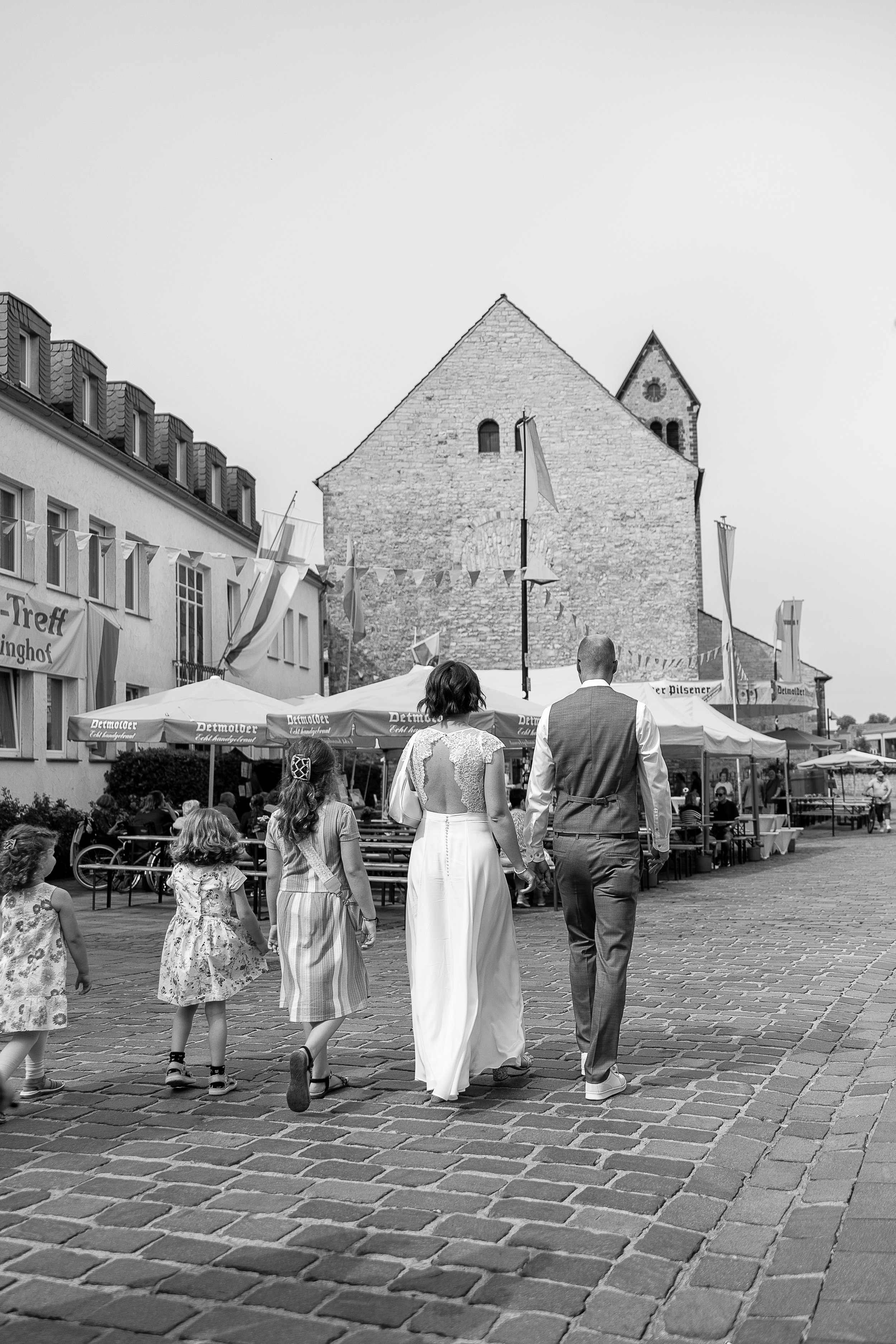 Lea + Alex Standesamtliche_Hochzeit-28.jpg