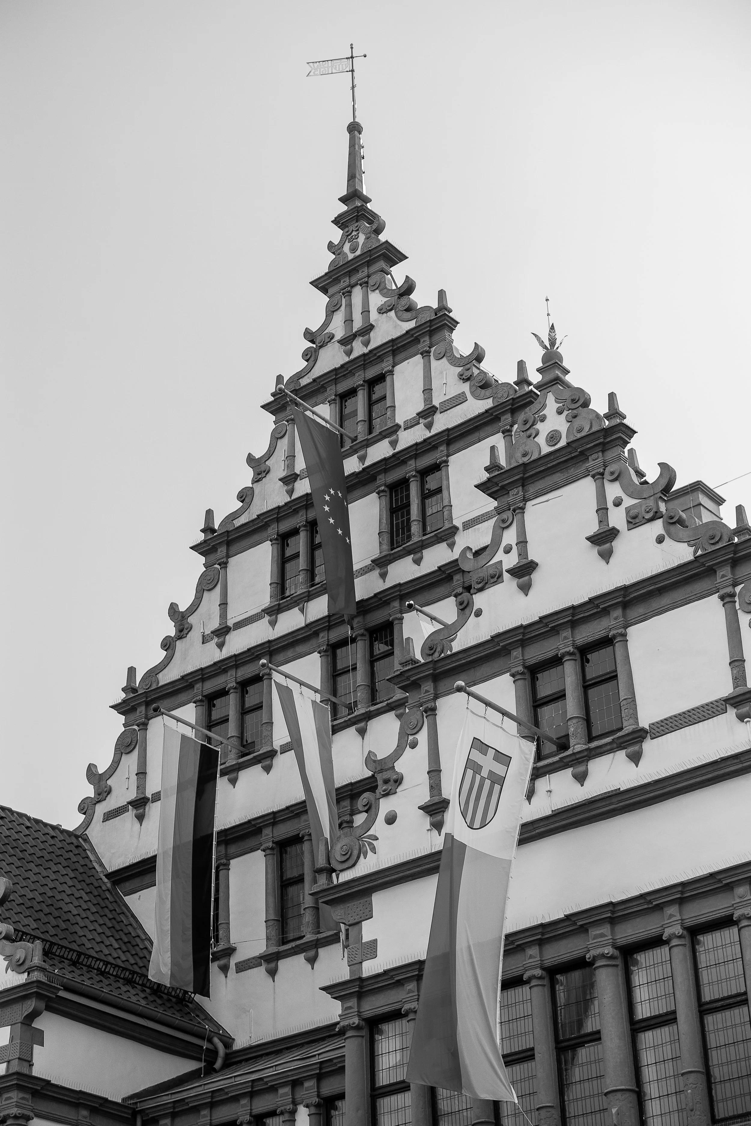 Lea + Alex Standesamtliche_Hochzeit-157.jpg