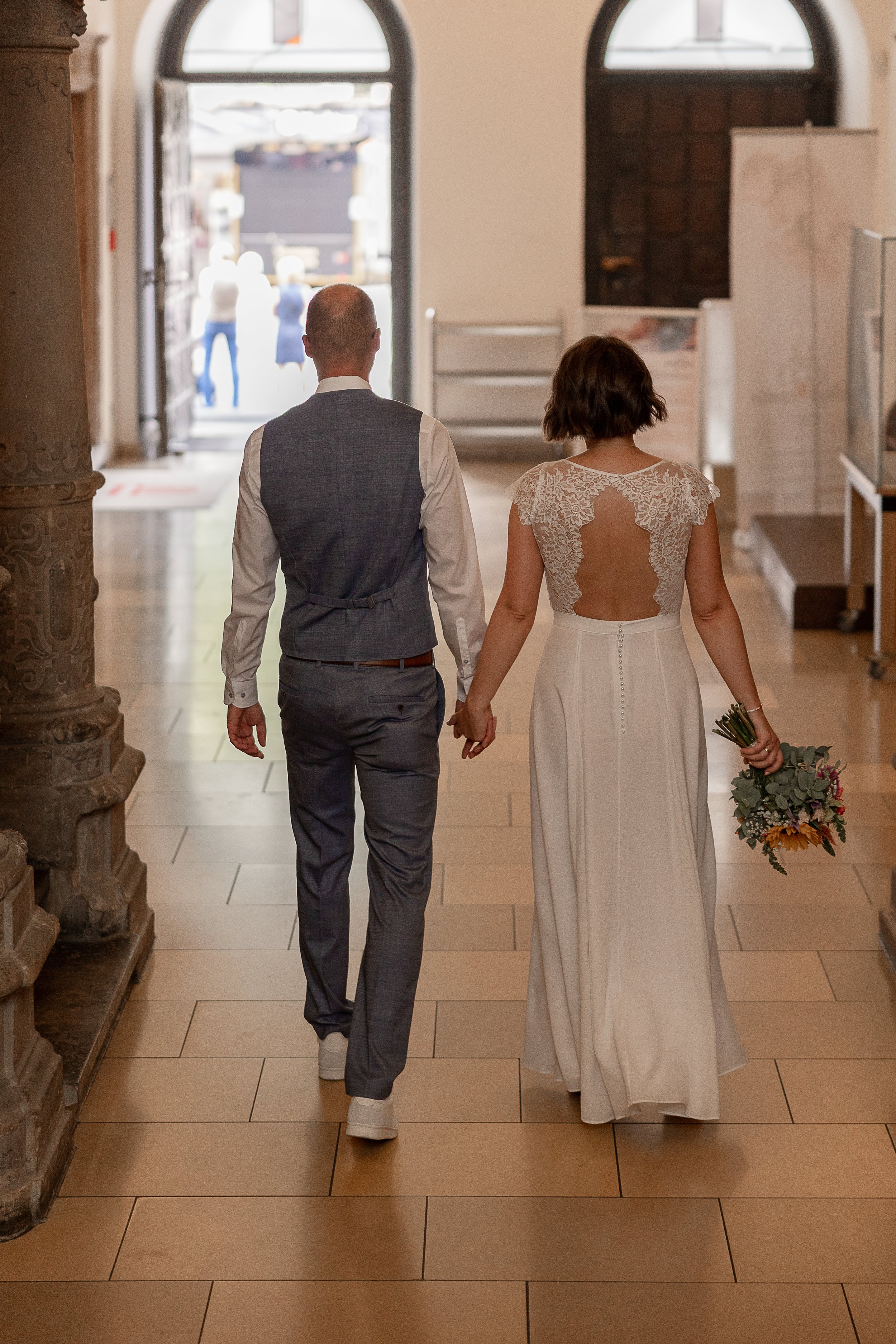 Lea + Alex Standesamtliche_Hochzeit-28.jpg
