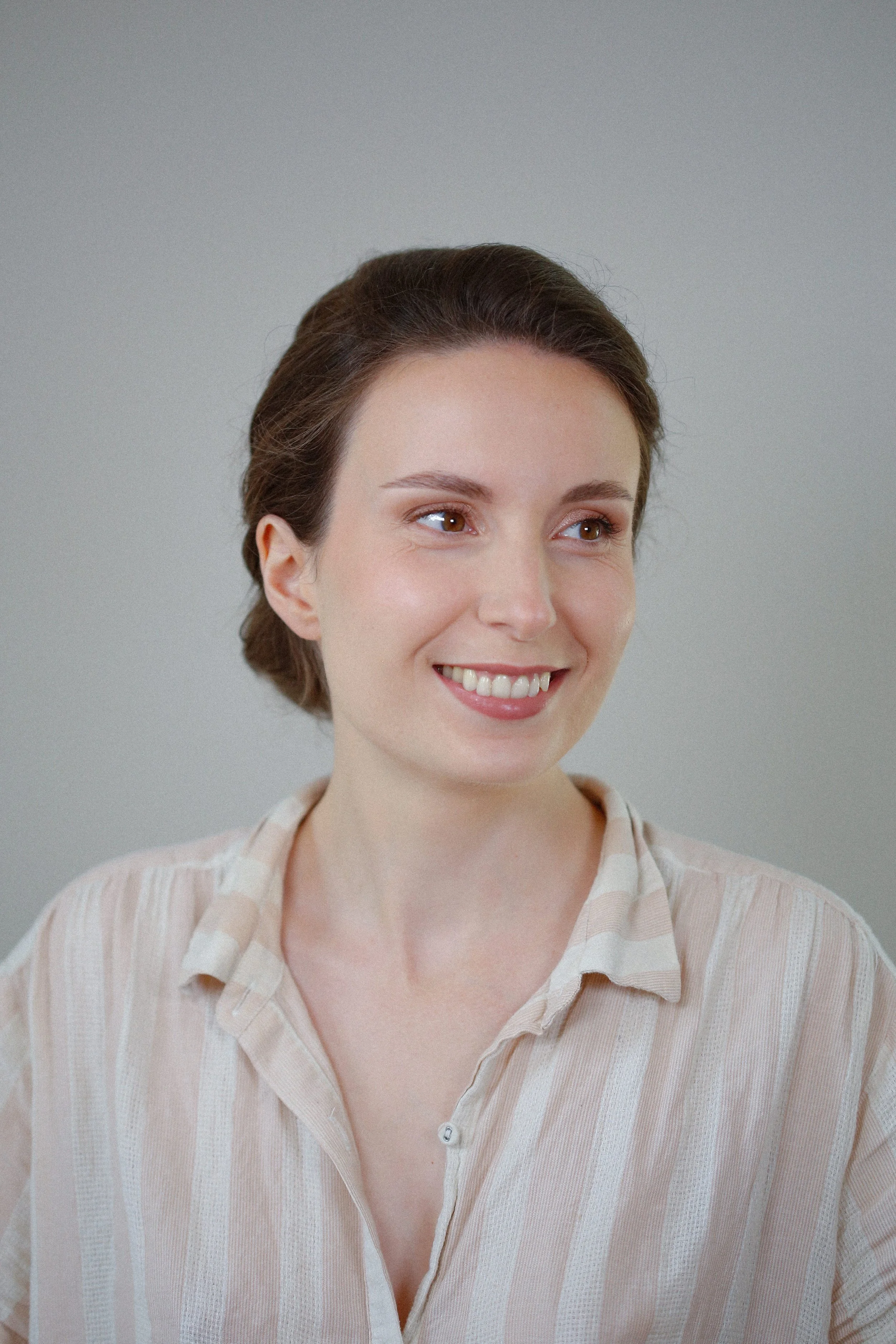 Maquillage de mariée doux, lumineux et frais pour un mariage en vendee par Audrey Langouet Maquilleuse professionnelle