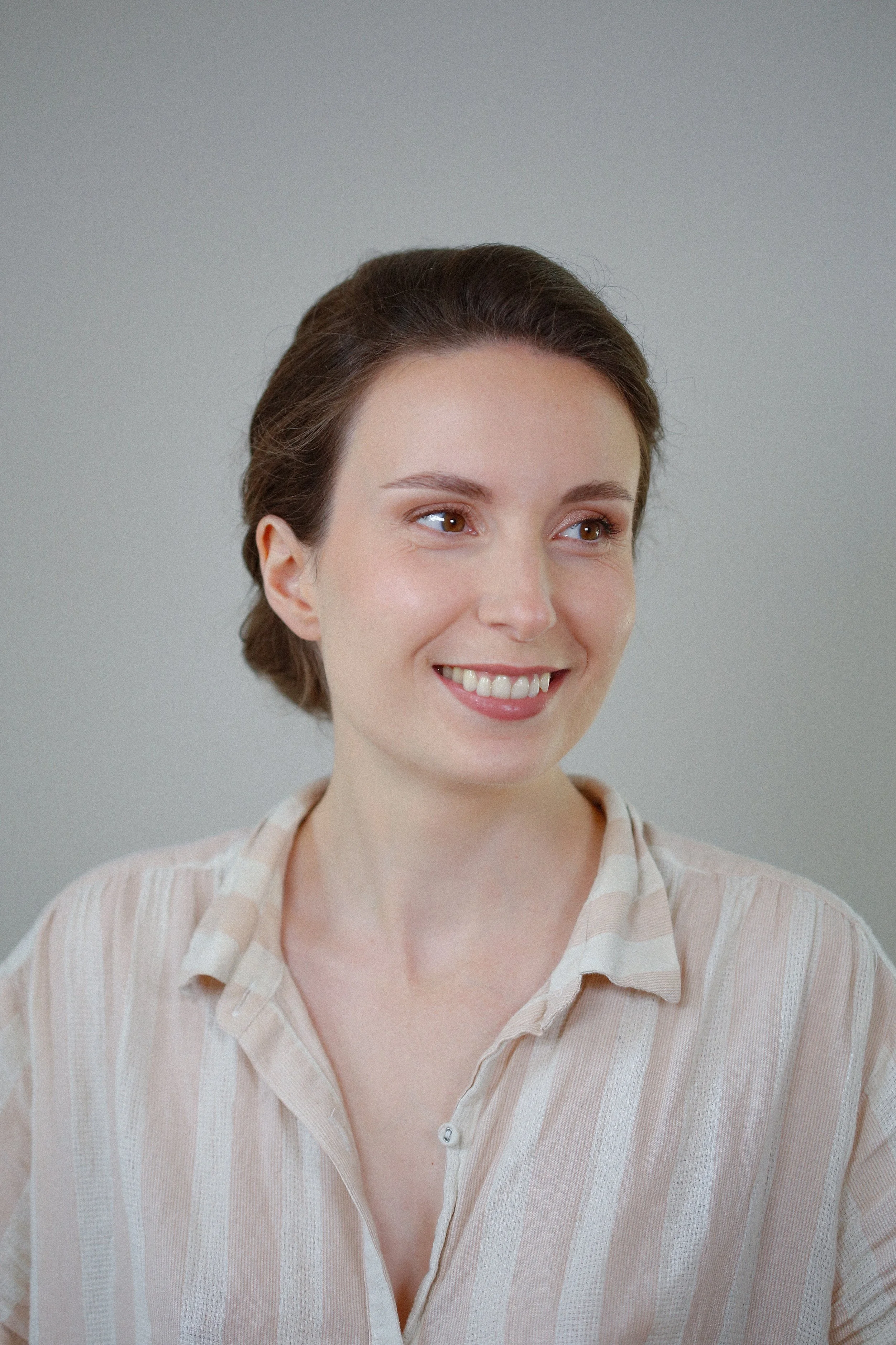 Maquillage de mariée doux, lumineux et frais pour un mariage en vendee par Audrey Langouet Maquilleuse professionnelle