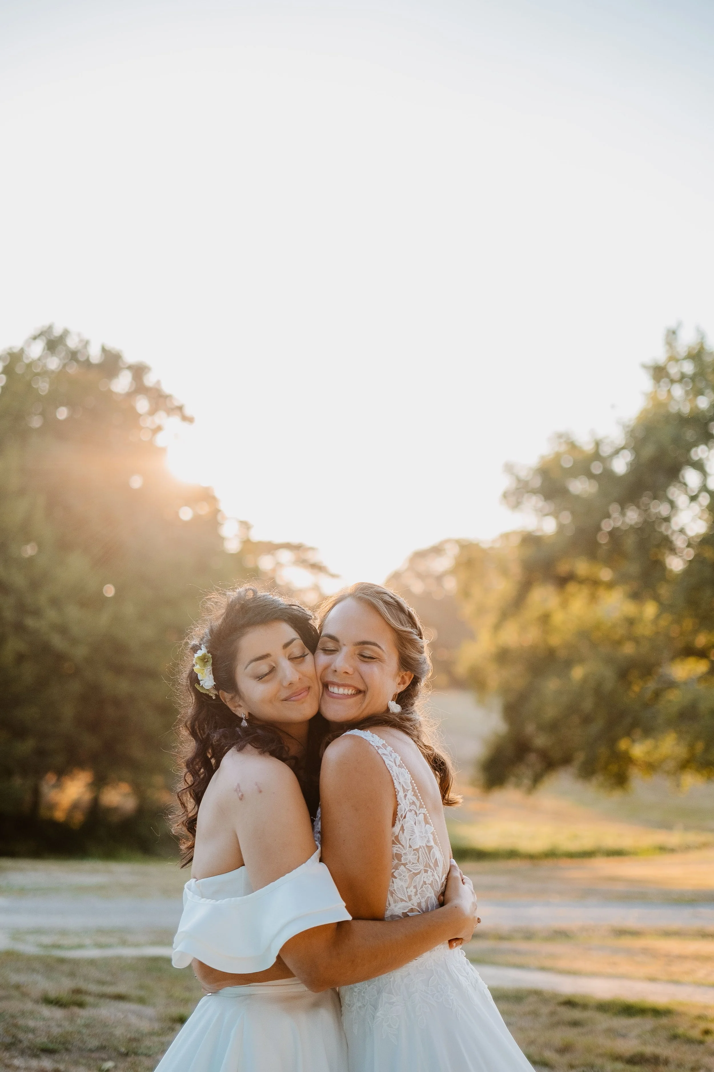 ♥ Alexiane & Soraya 
| Geoffrey Arnoldy 
| Cannelle Coiffure 
| Hiphiphip Hourra
| Folie Douce
| Domaine de l'Etablière | Audrey Langouët