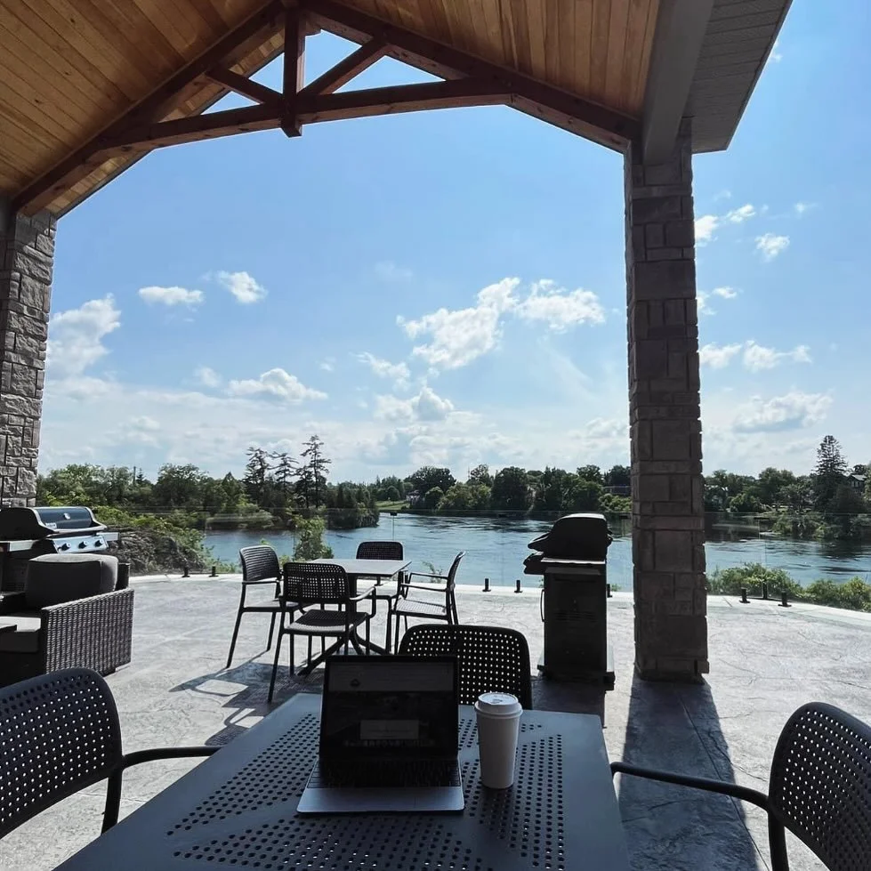 ☀️☀️ Life with a view!  Does it get any better?

📍 14 Jack Crescent, Arnprior, On.
📱 613-315-8085
📧 info@sawmillflats.com

🏡 🏡 YOU CAN MOVE IN TODAY!!