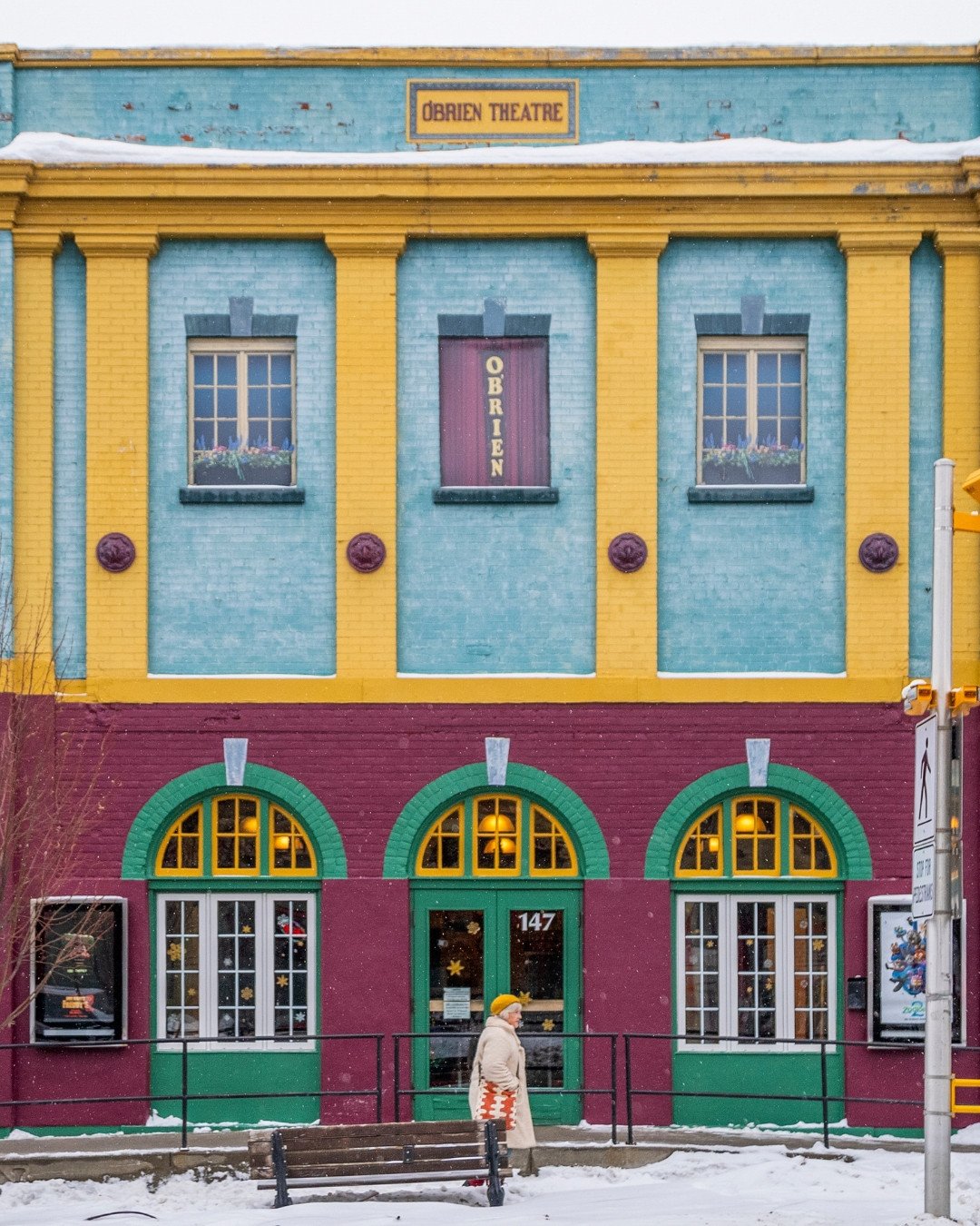 Right around the corner, experiences like this await.⁠
⁠
Just a 7-minute walk from Sawmill Flats, the O'Brien Theatre (@obrientheatrearnprior) has been delighting Arnprior residents since 1906&mdash;showing classic and new films, letting visitors tak