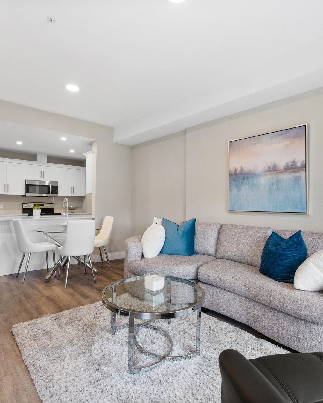 Introducing the Birch Suite at Sawmill Flats &mdash; a thoughtfully designed 1-bedroom, 1-bath + den layout created for everyday living that feels both comfortable and effortless✨ ⁠
⁠
From quiet mornings in the kitchen to evenings spent fully unwindi