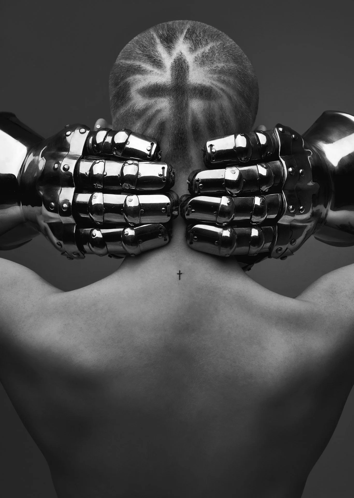 Martyr and the Crown_Aaron McPolin_grace_Laura_karina white25.JPG