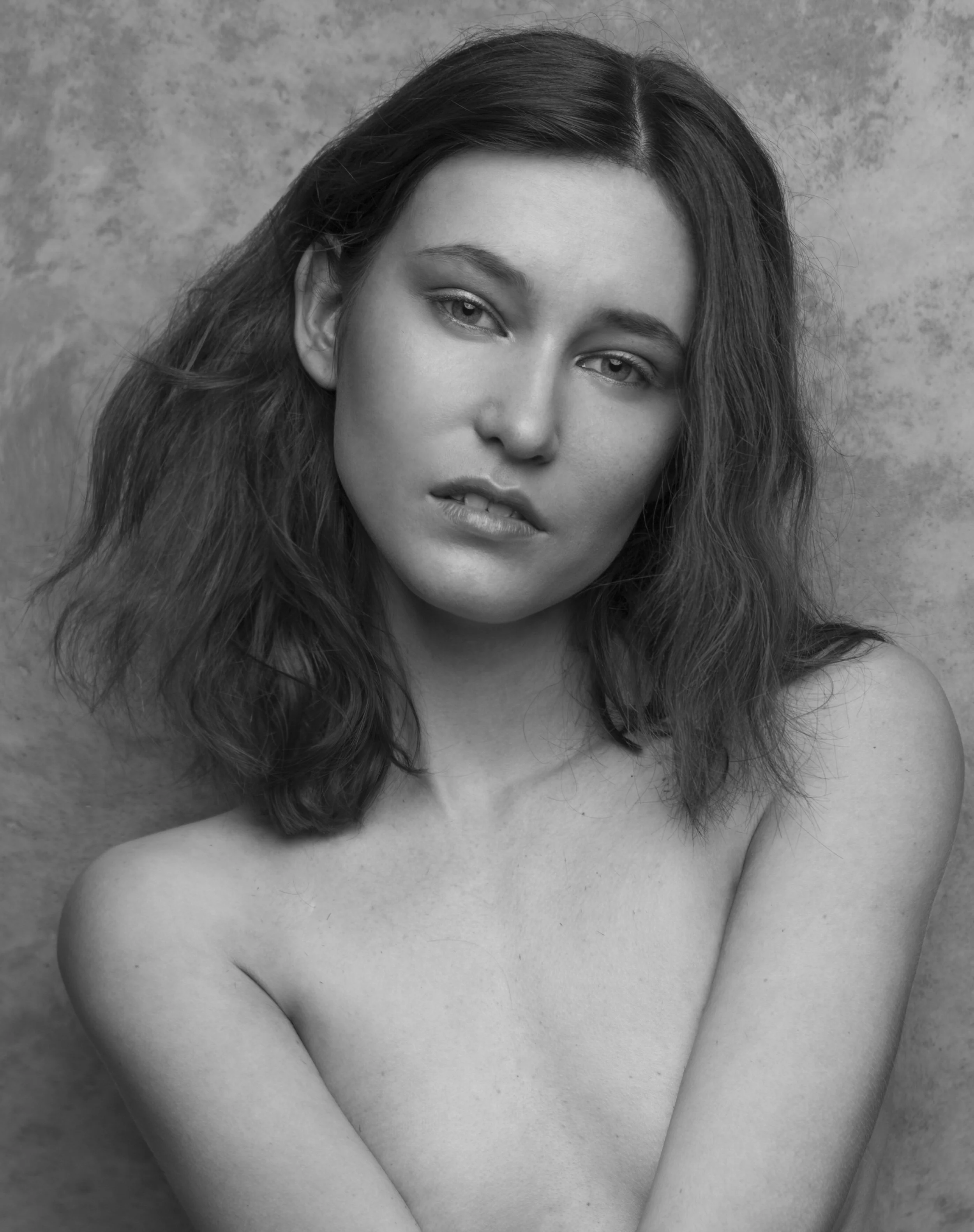 alpha models_MG_4747lilly_AaronMcPolin bw.JPG