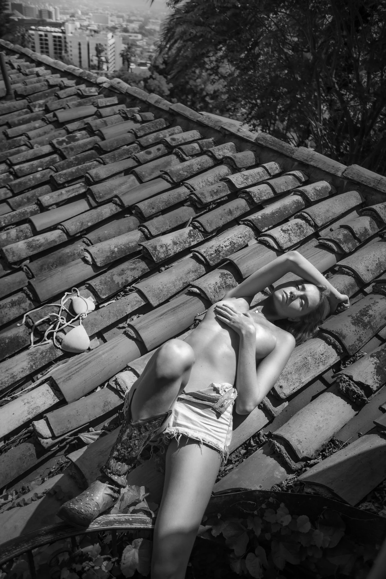 regan mitchell model elysian_MG_3833bw.JPG