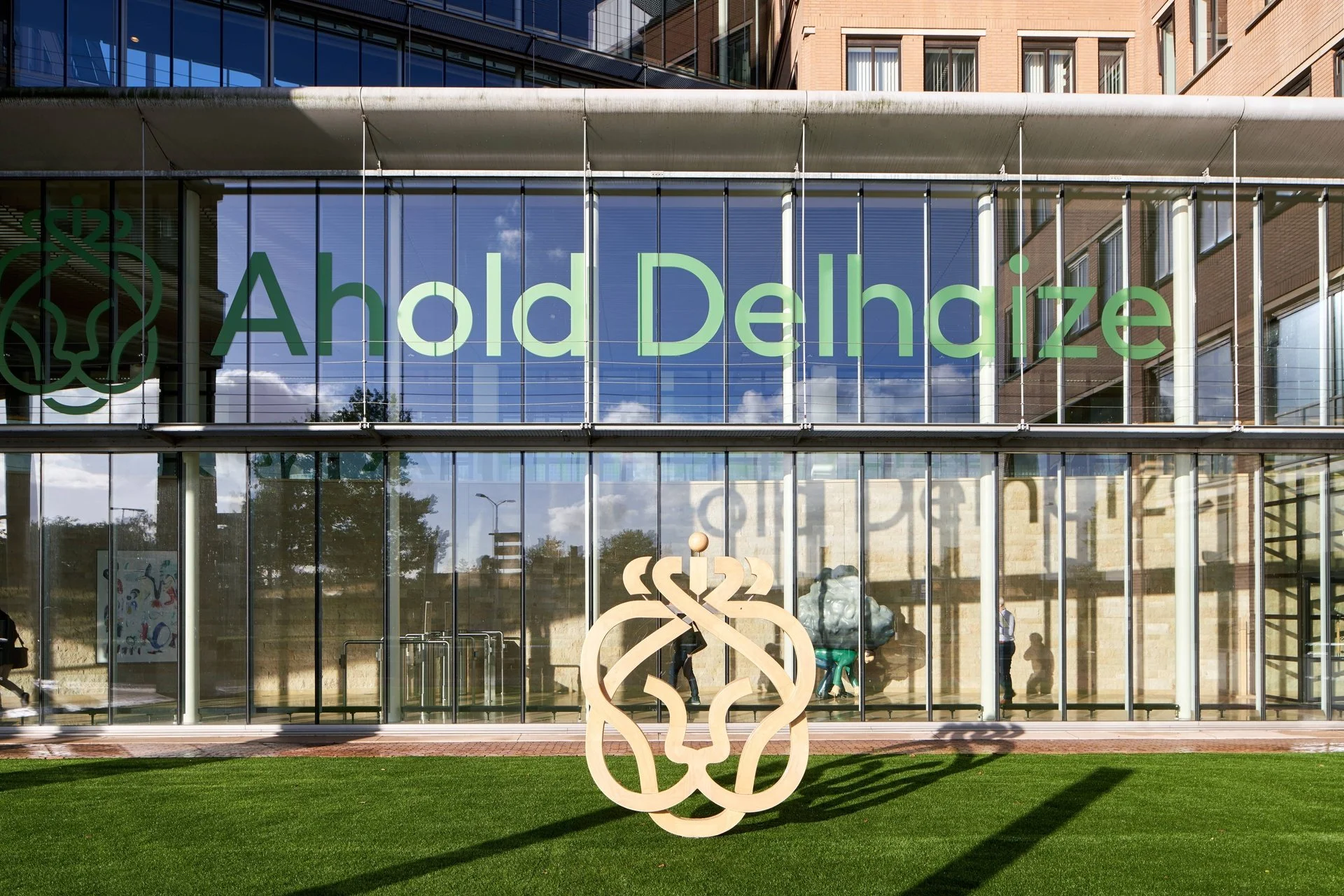 Ahold Delhaize Hannaford Foreign Ownership