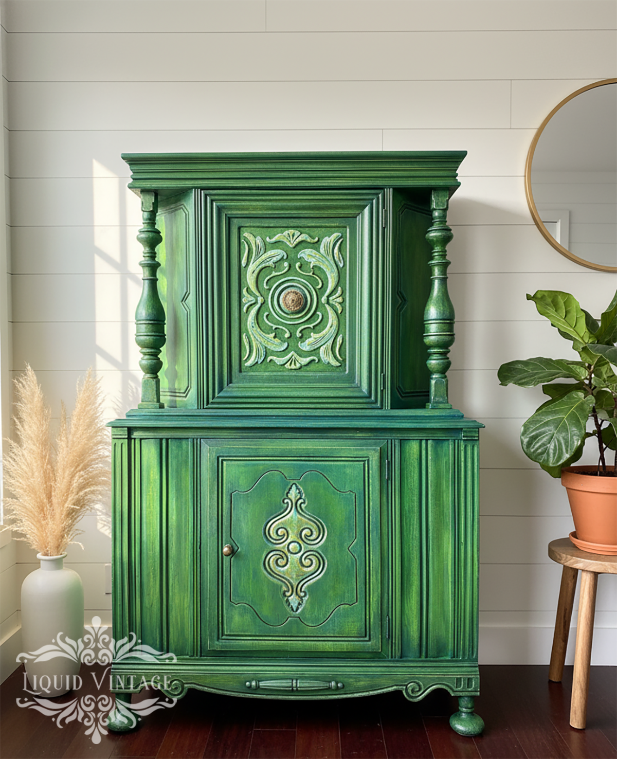 Emerald Old-World Cabinet main.png