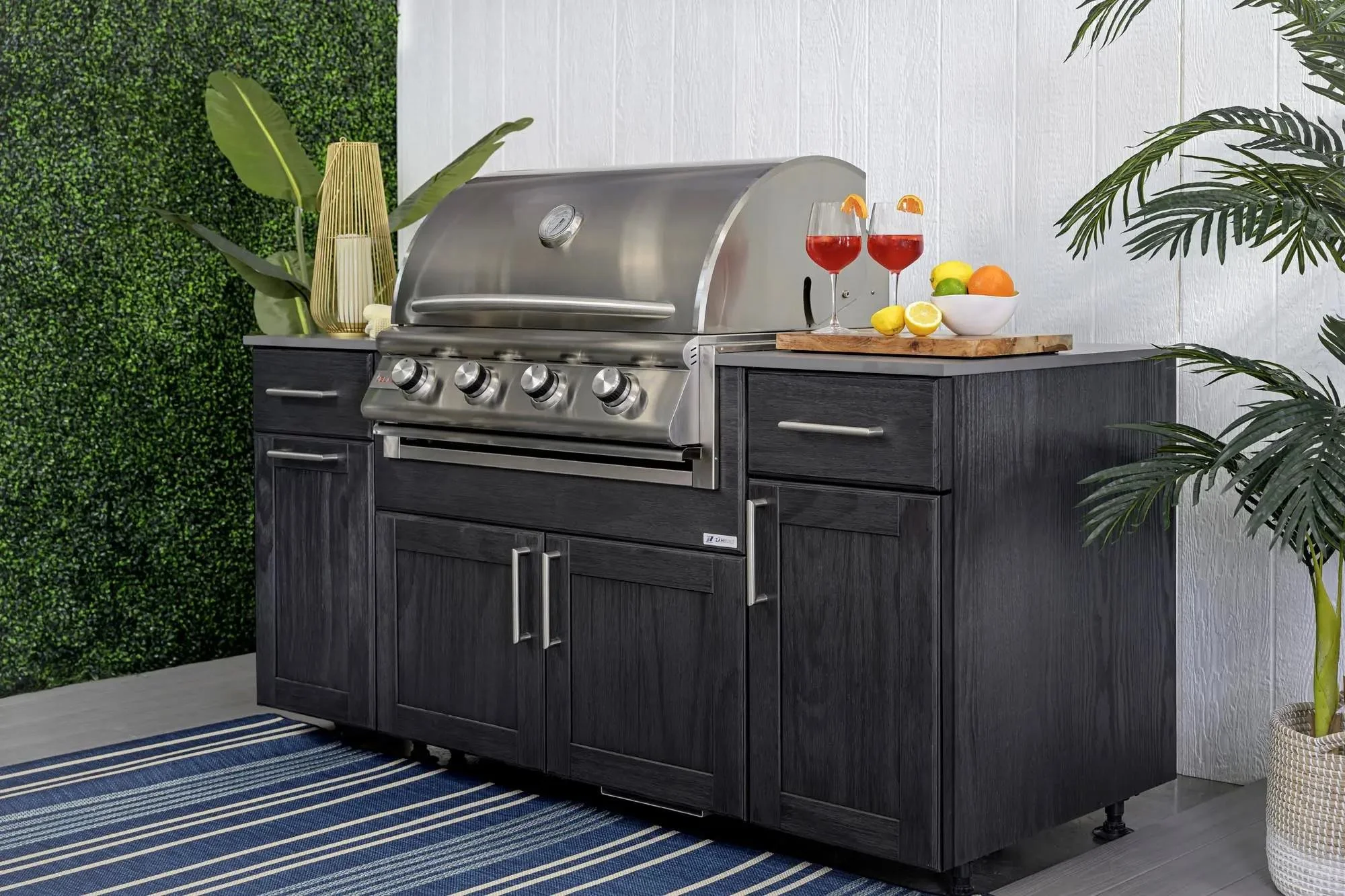 heat-resistant-outdoor-cabinetry-palm-springs.jpg