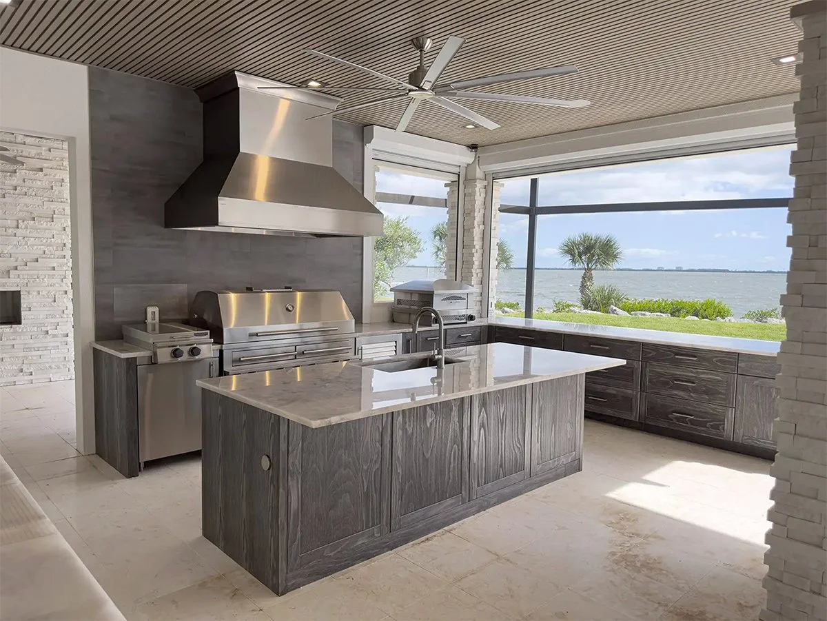 outdoor-kitchen-cabinets-palm-springs.jpg