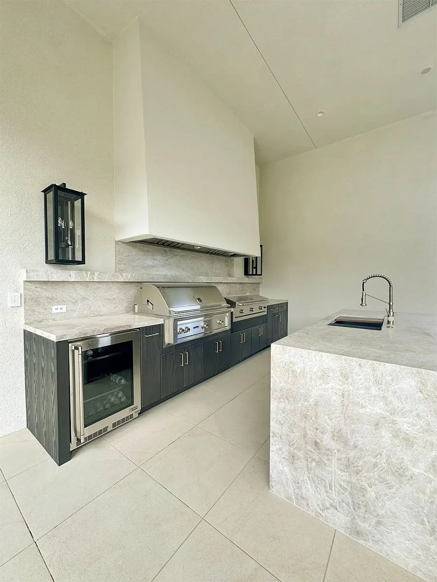 kitchen-cabinets.jpg