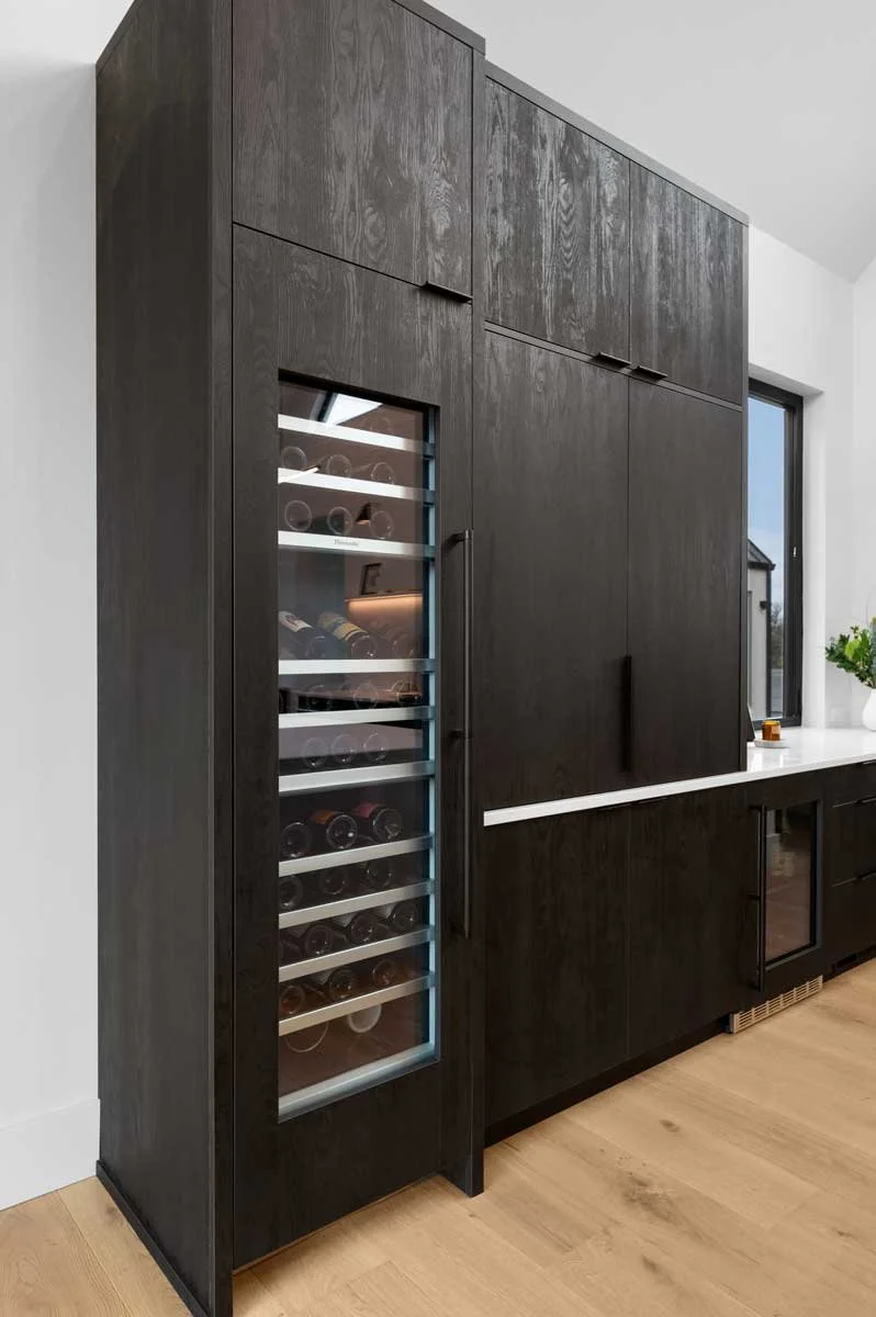 modern-wine-cabinet-california.jpg