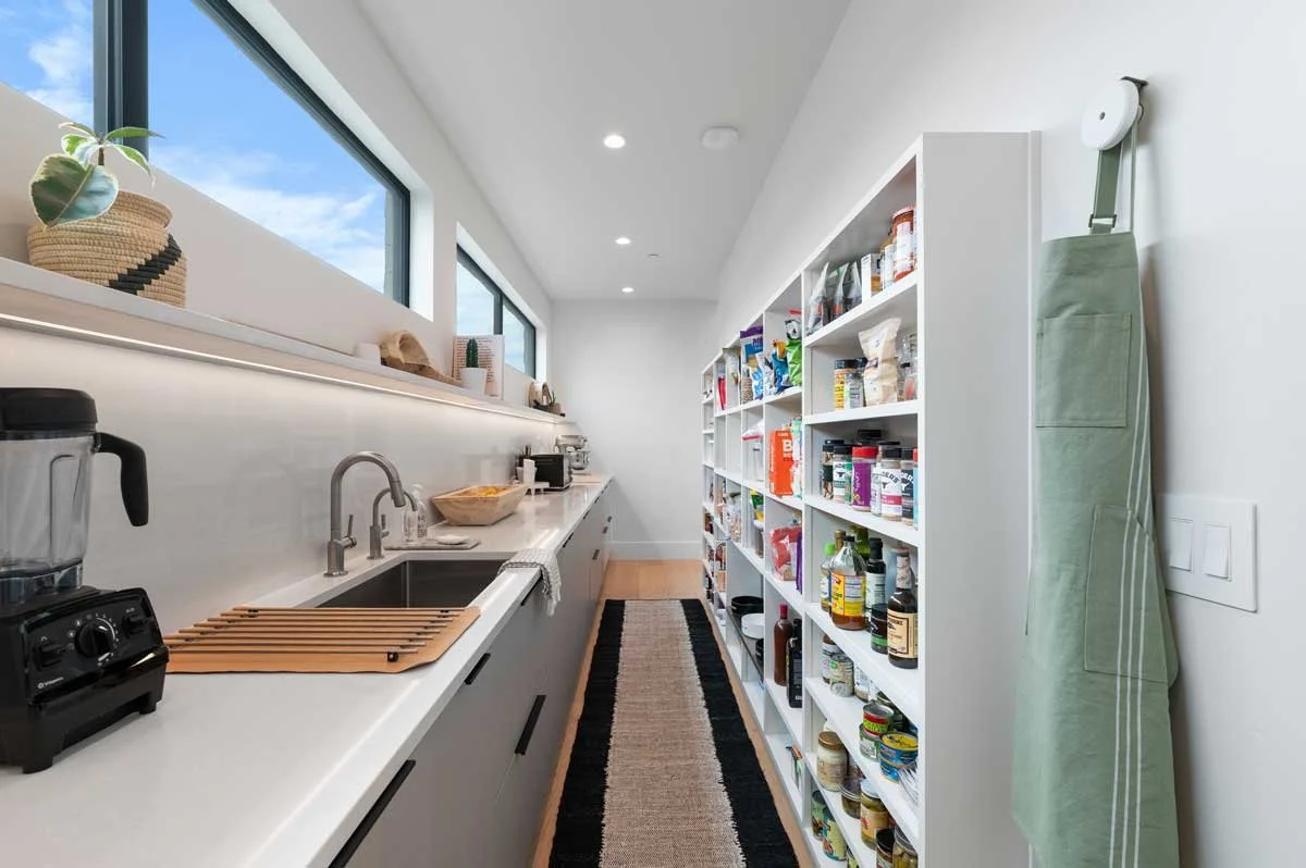 kitchen-pantry-organization-inspiration.jpg
