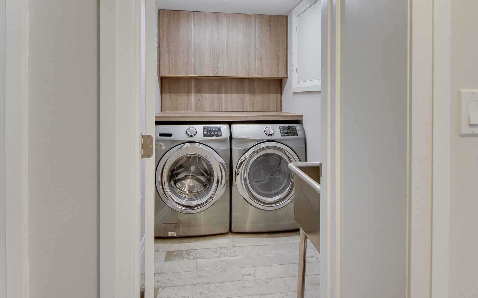 laundry-room-cabinetry-palm-springs.jpg