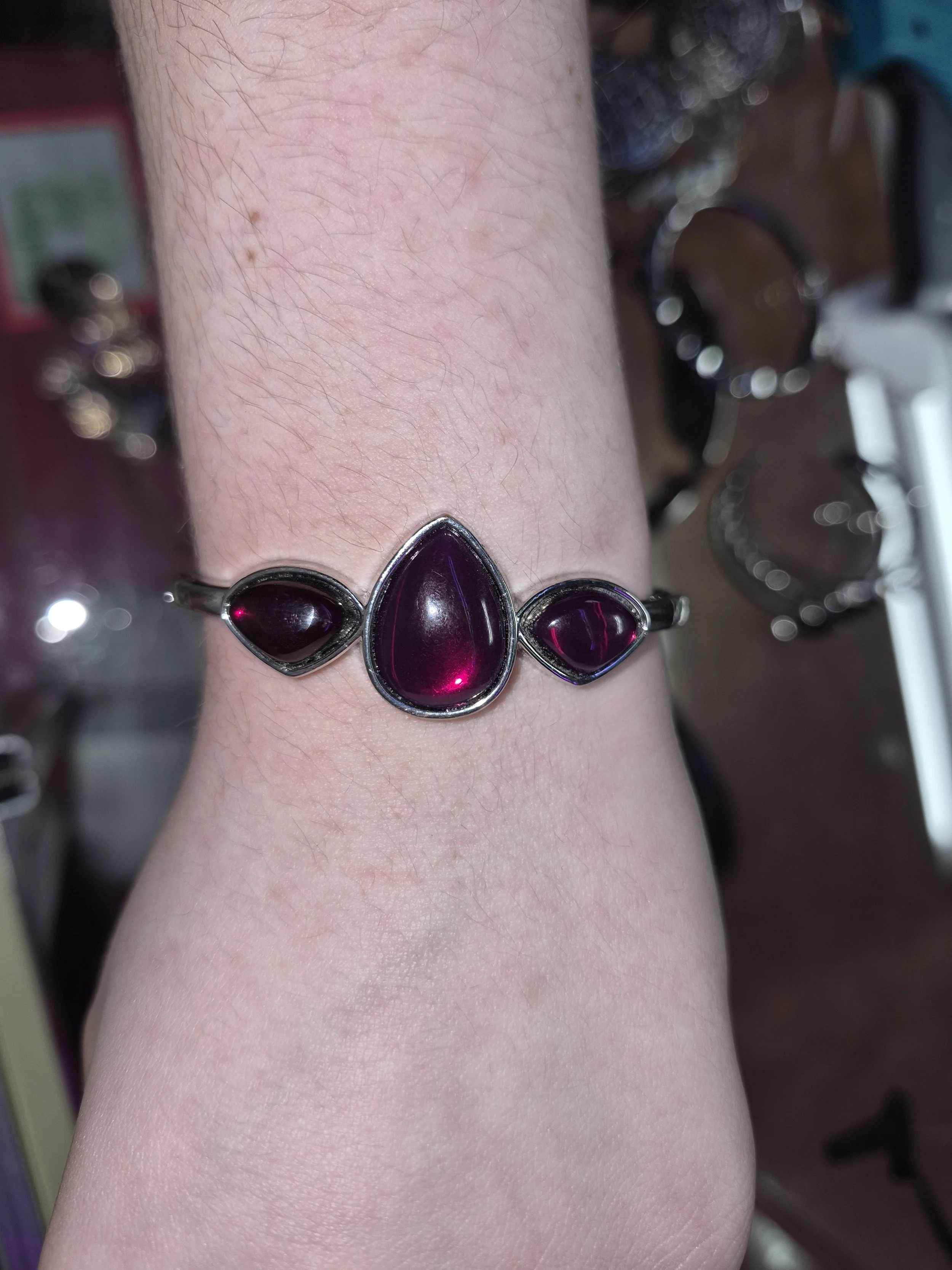 Silver Teardrop Garnet Wrist Wrap