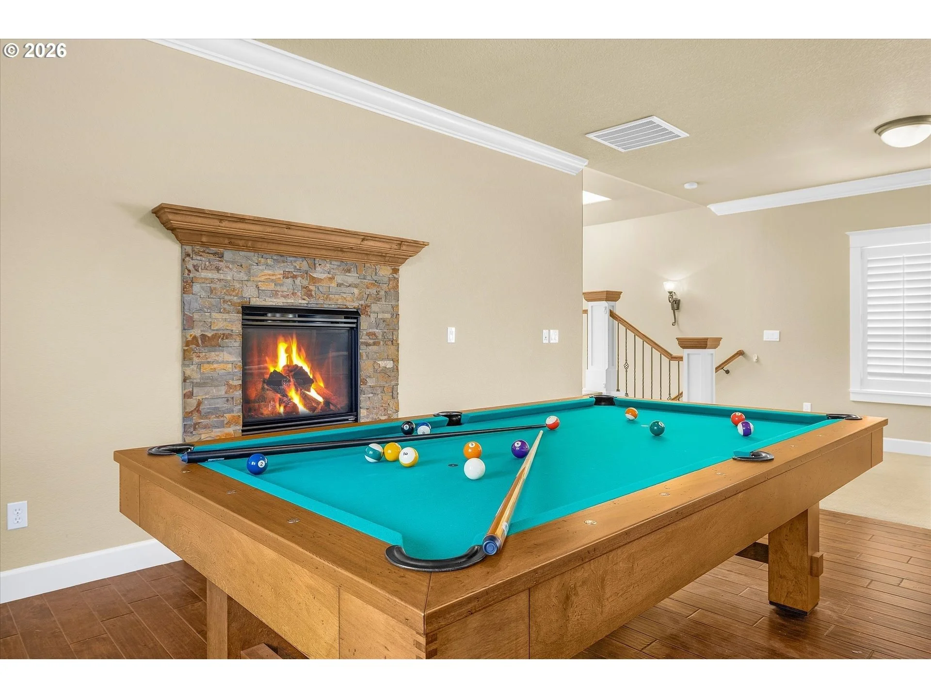 imgi_83_586013218-35 (1).jpg