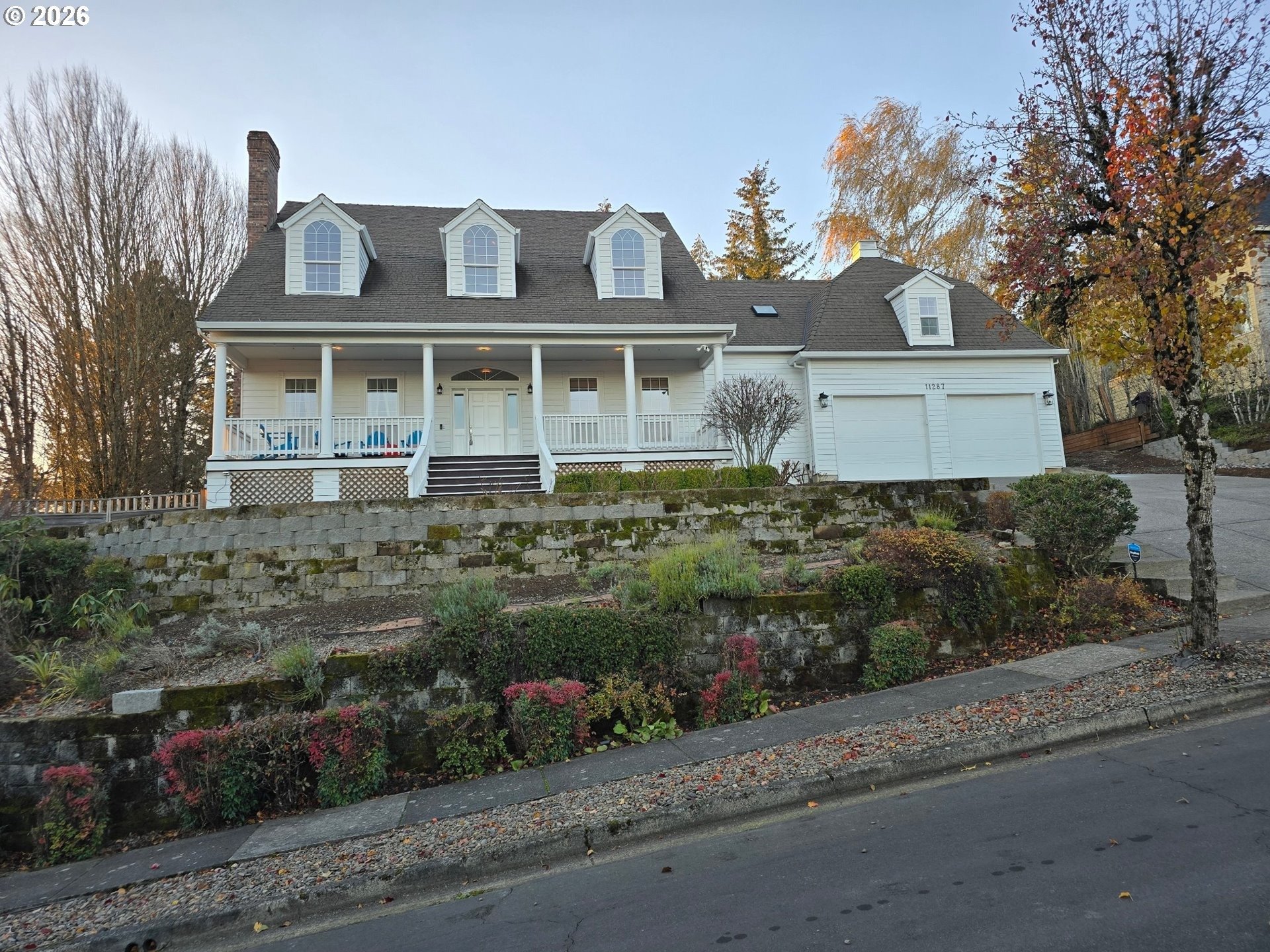 $1,090,000 | 4 bd | 2 / 2 ba | 3566 sqft | 11287 SE 118TH CT Happy Valley, OR 97086
