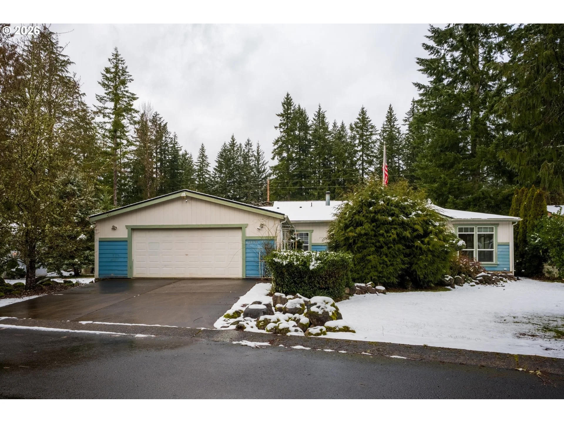 $449,900 | 
68954 E Cedar Hill Loop, Welches, OR 97067 | 
3
beds

2
baths
2,669
sqft