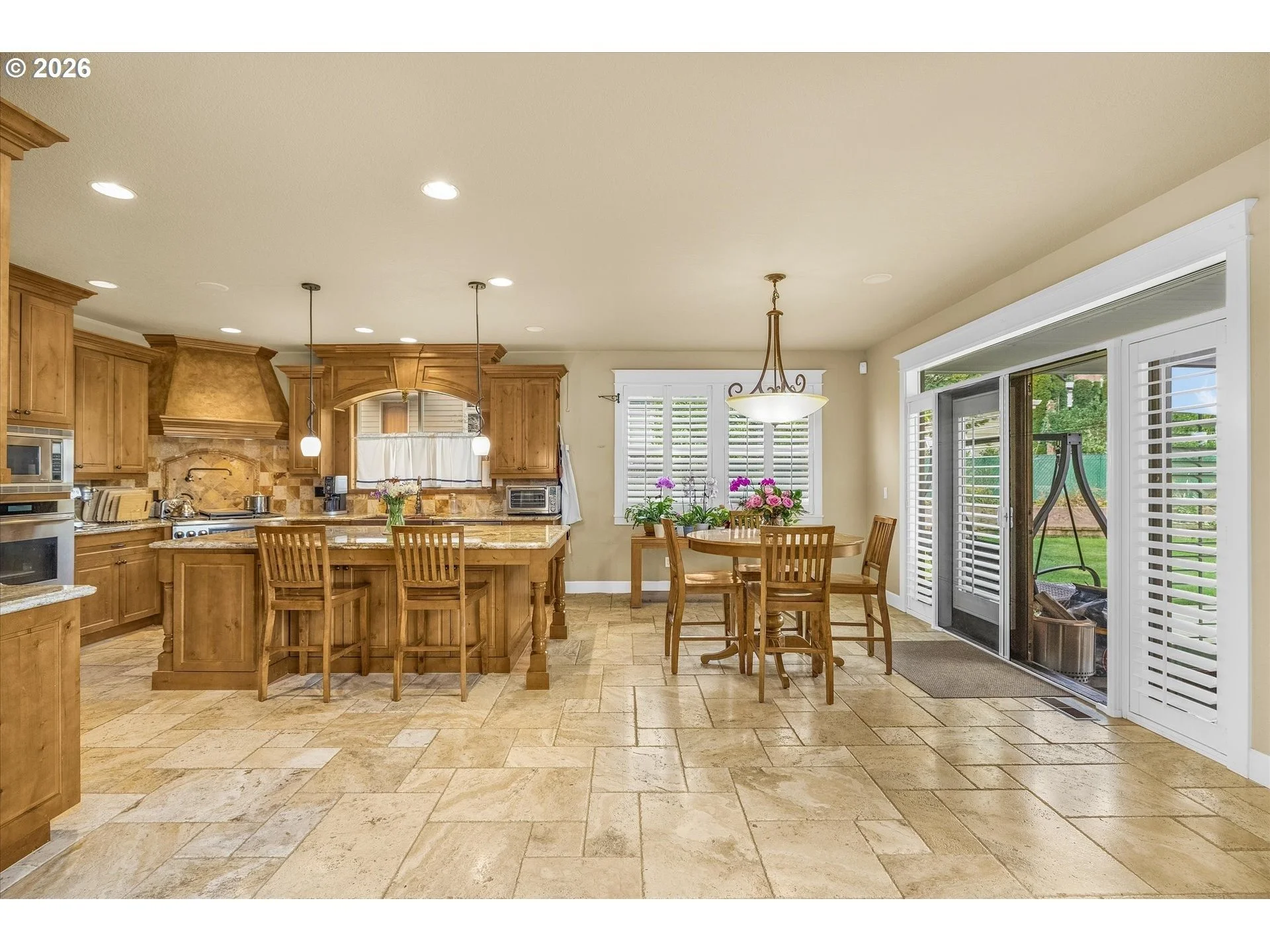 imgi_65_586013218-17 (1).jpg