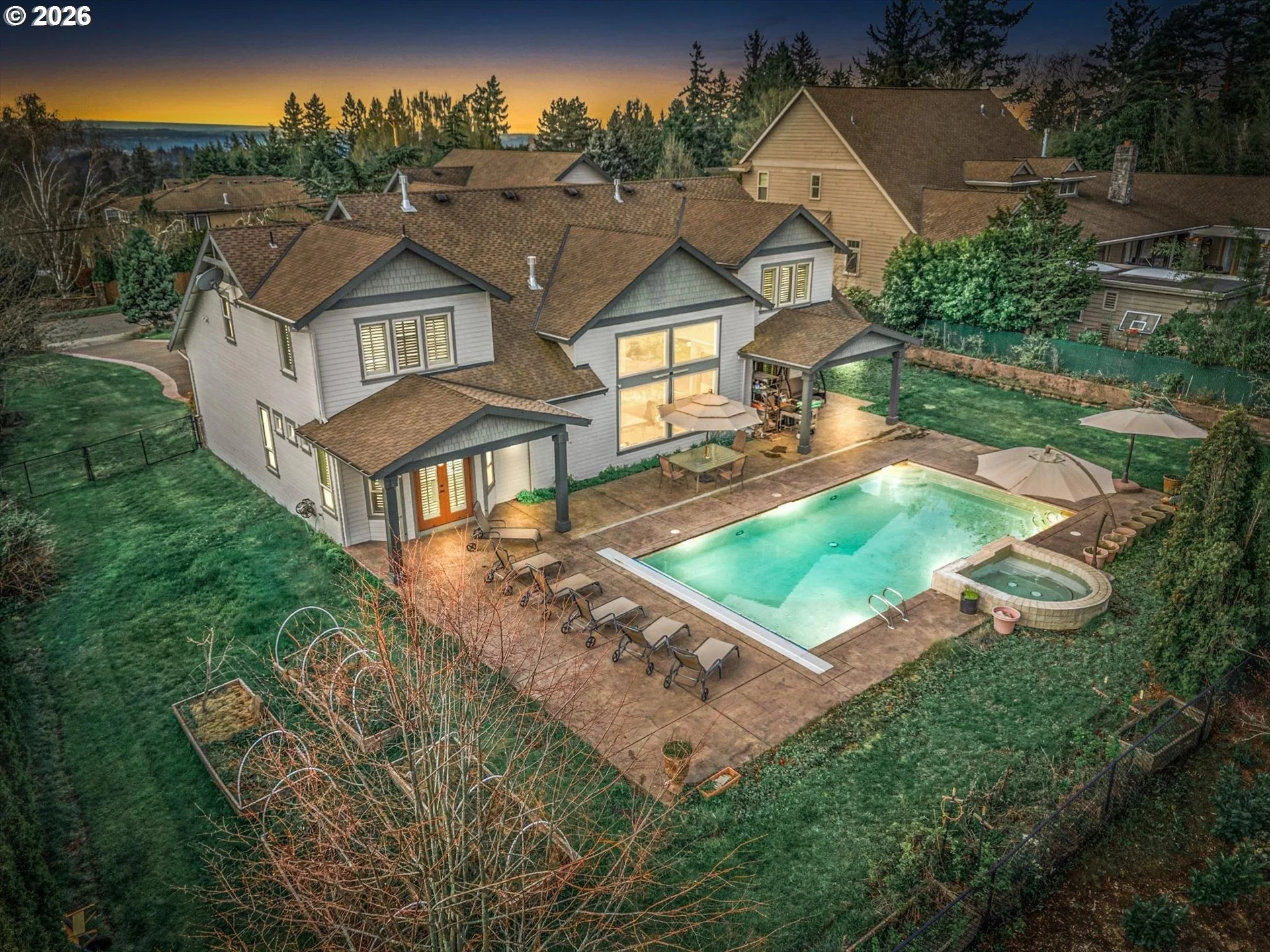 imgi_49_586013218-1 (1).jpg