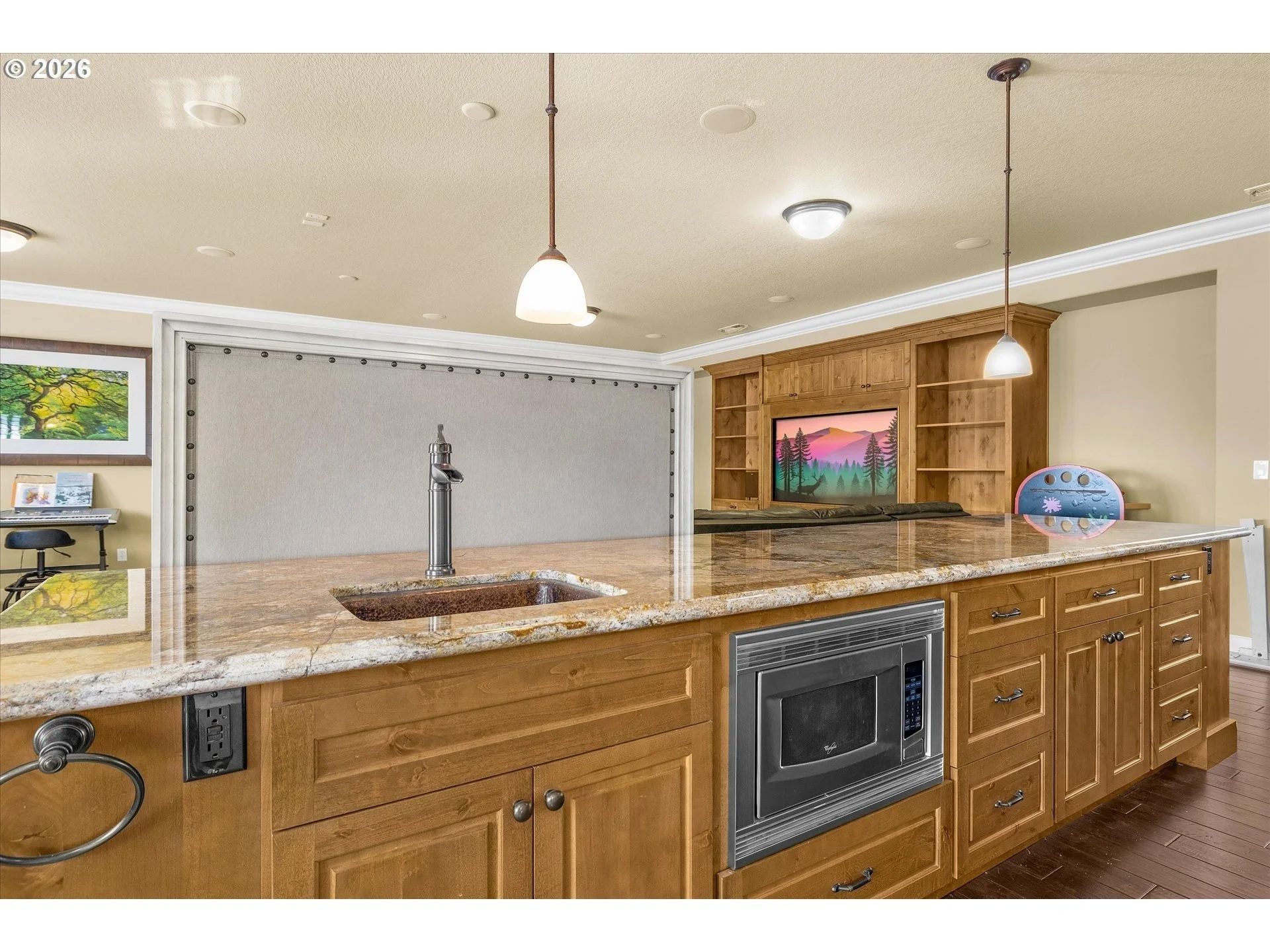 imgi_80_586013218-32 (1).jpg