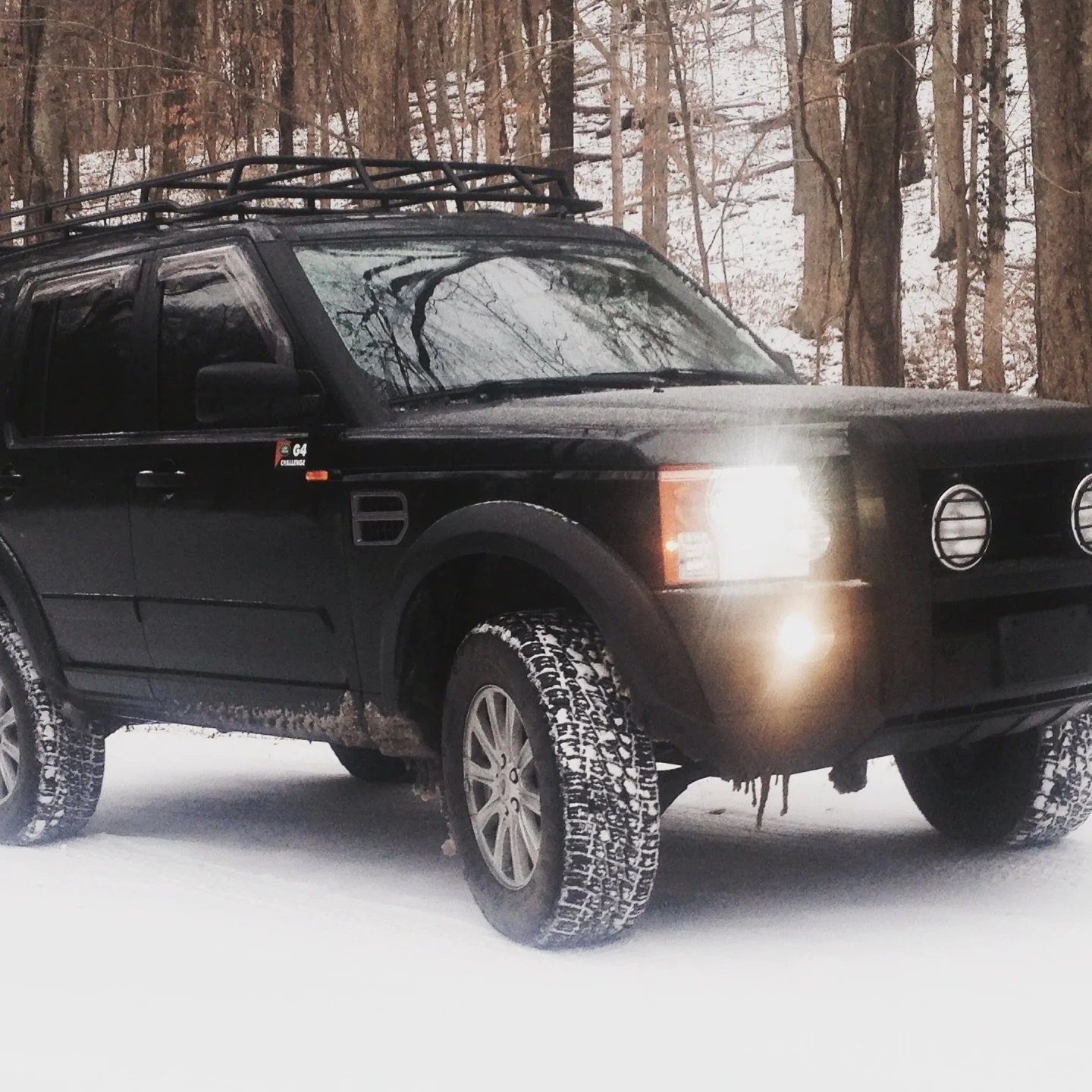Little throw back LR3 build. #snowday #landrover #offroad #harpethrovers