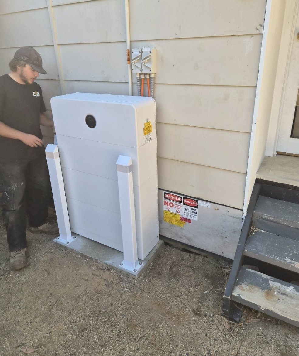 Inverloch solar and home battery