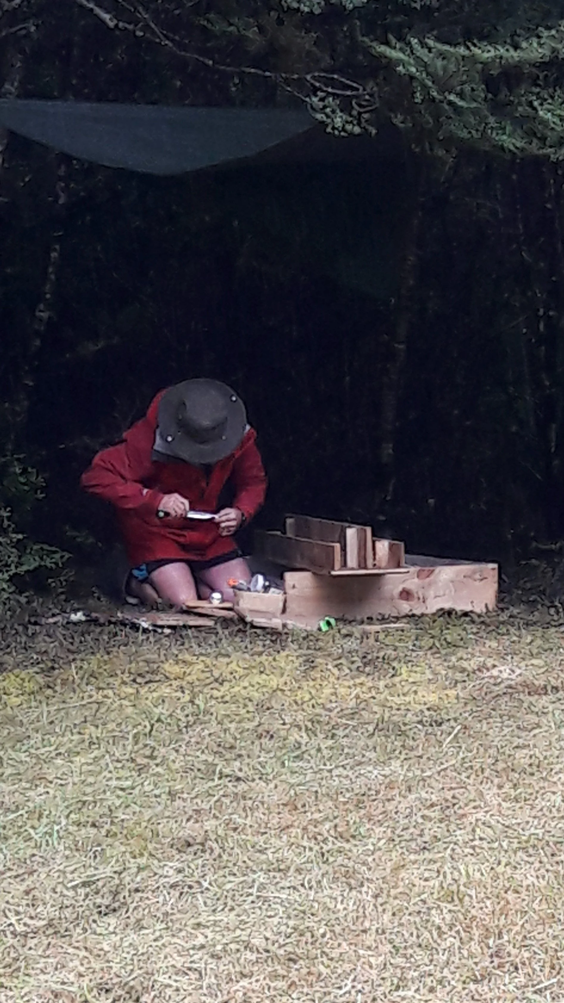 14 April - Rodney assembling new bench seat to.jpg