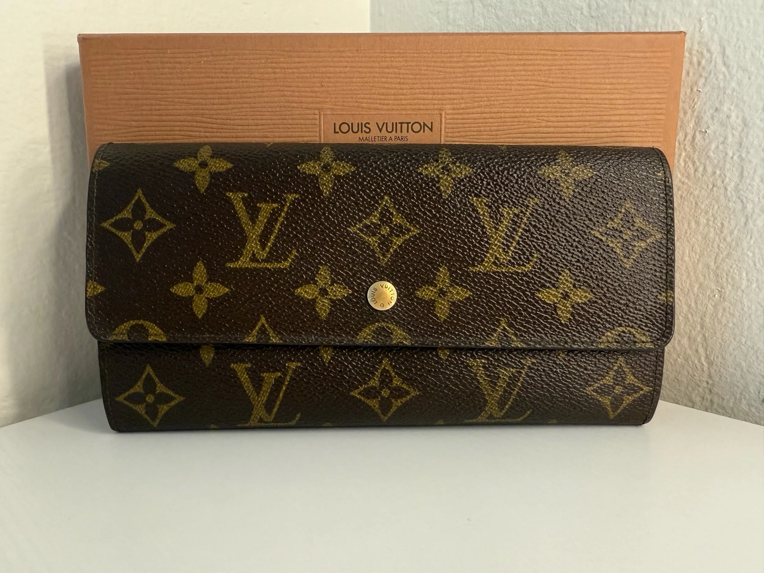 LOUIS VUITTON Monogram Canvas Porte-Tresor International Wallet